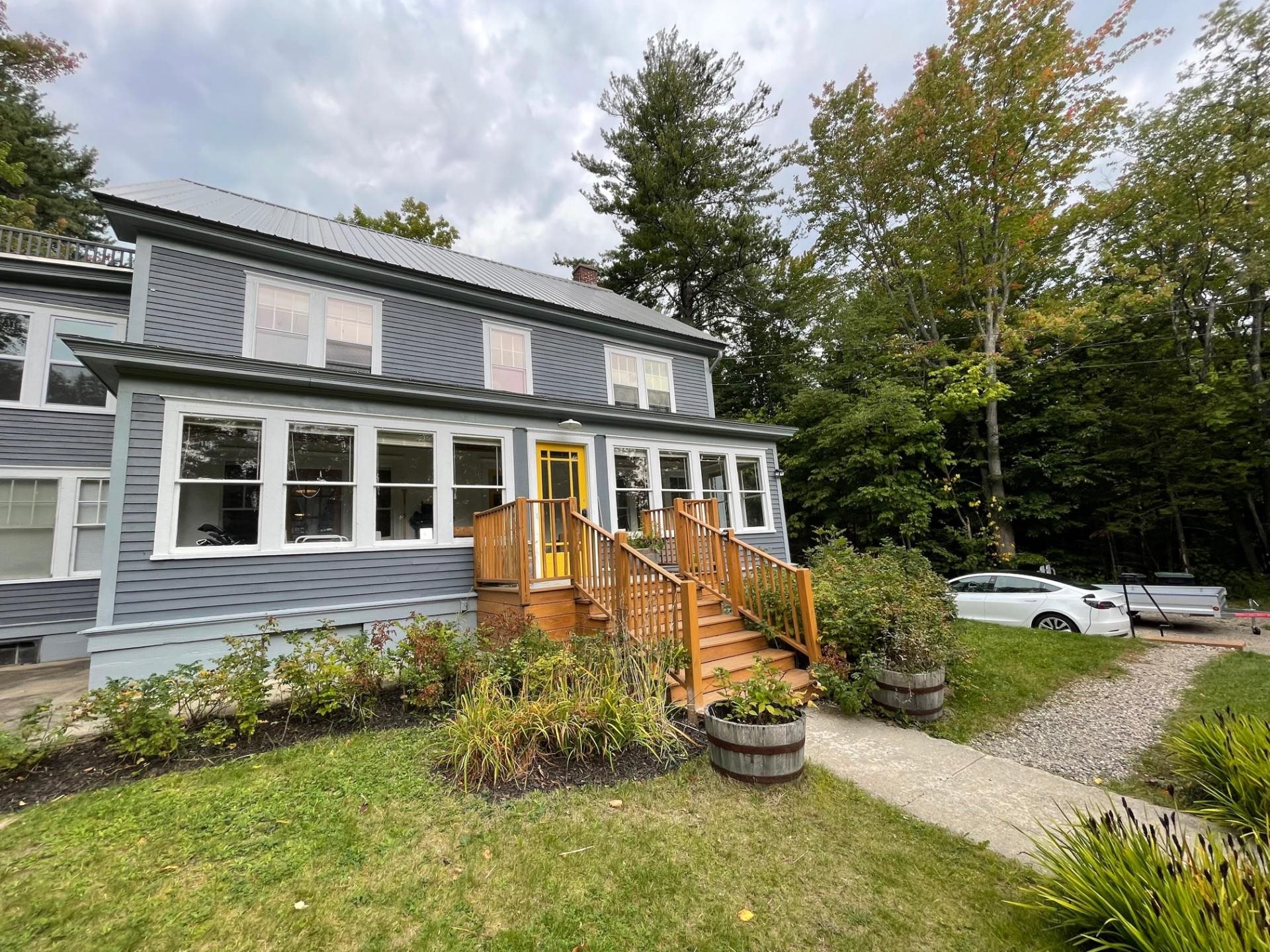 92 Pinewood Avenue Property Photo 1