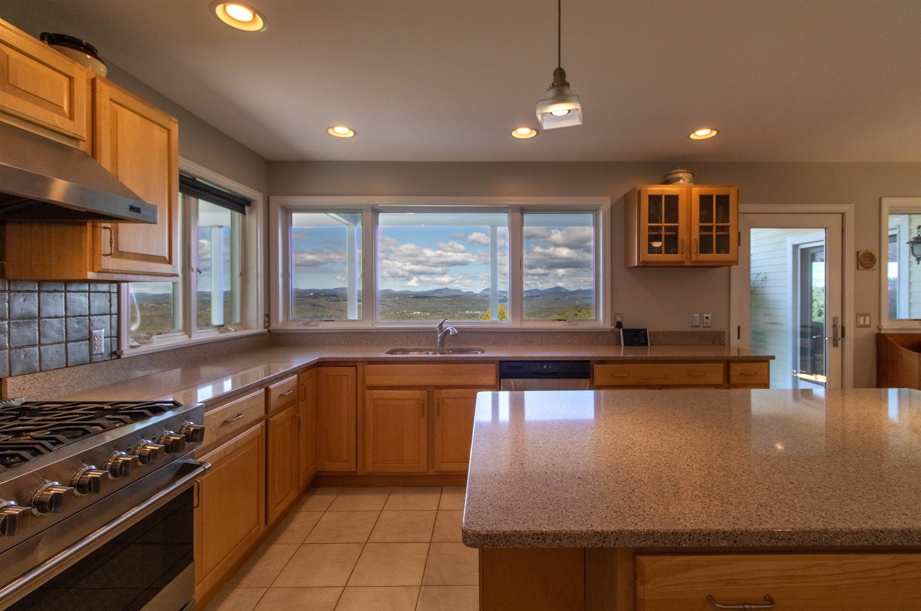 1063 Whipple Hill Drive Property Photo 11