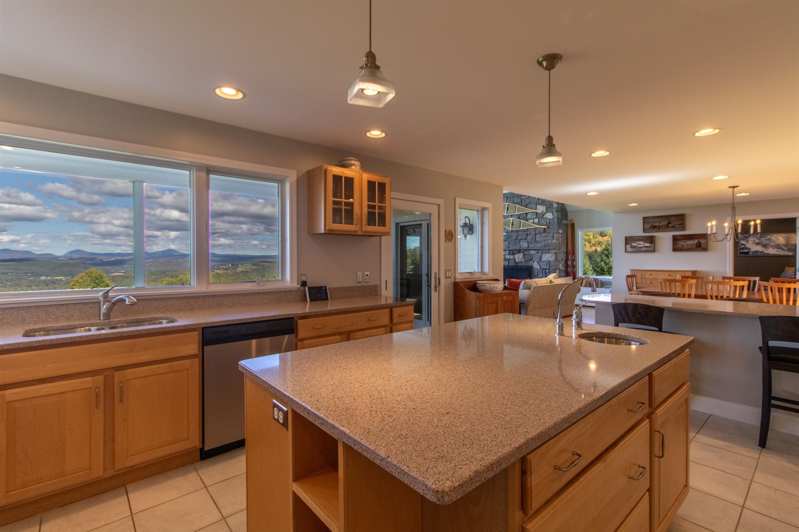 1063 Whipple Hill Drive Property Photo 12