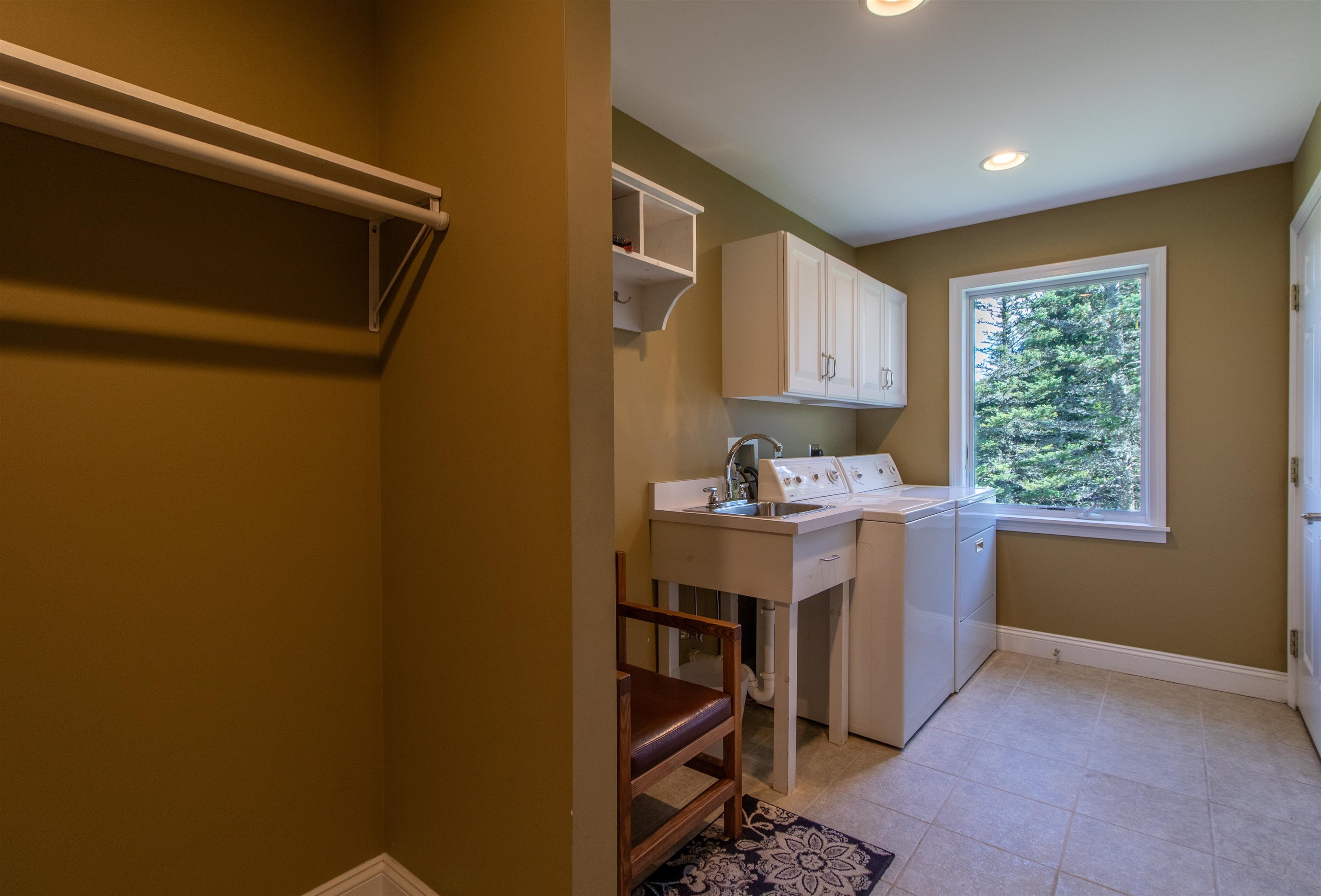 1063 Whipple Hill Drive Property Photo 26