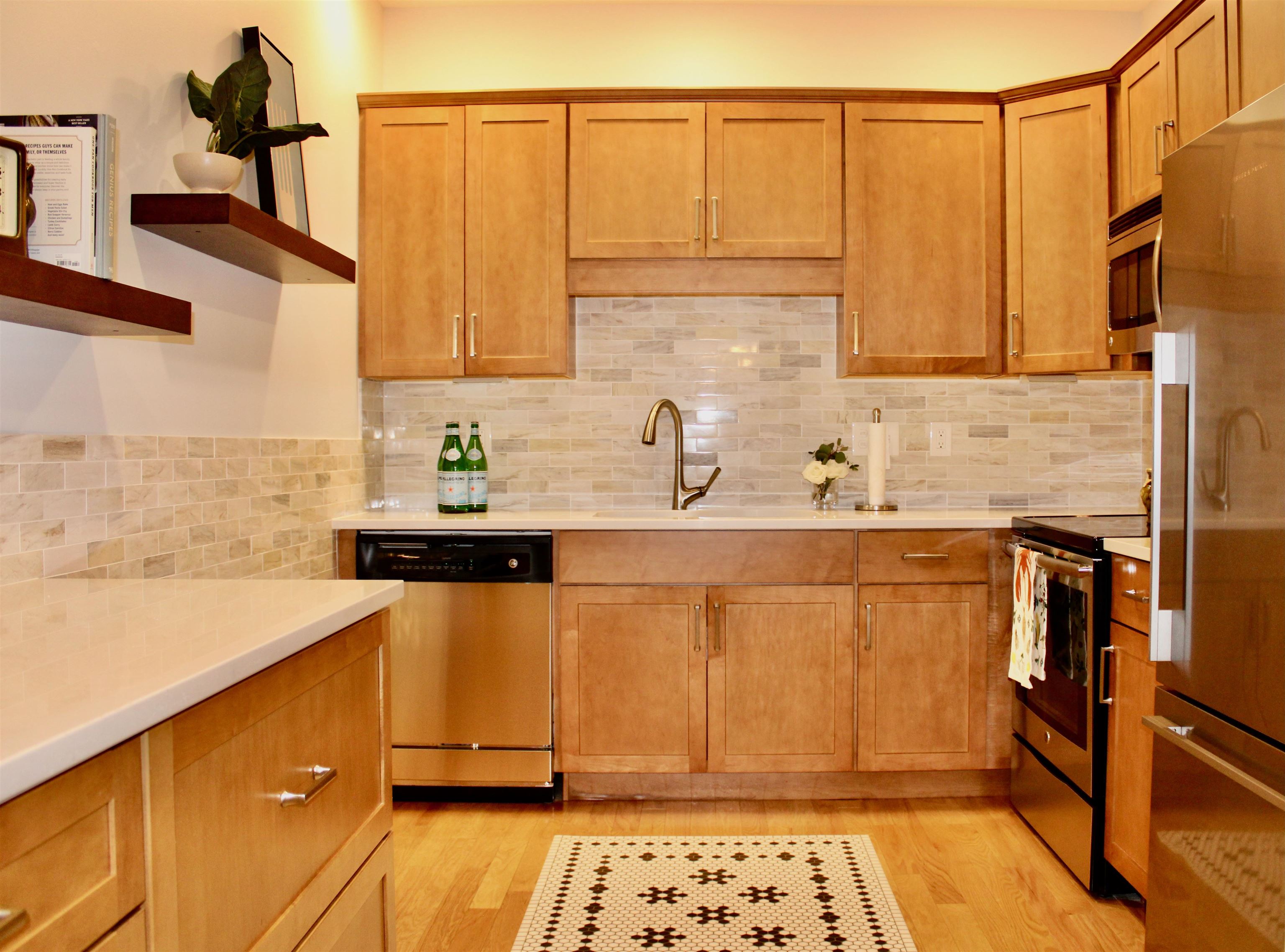 10 Braemoor Woods Road Property Photo 4