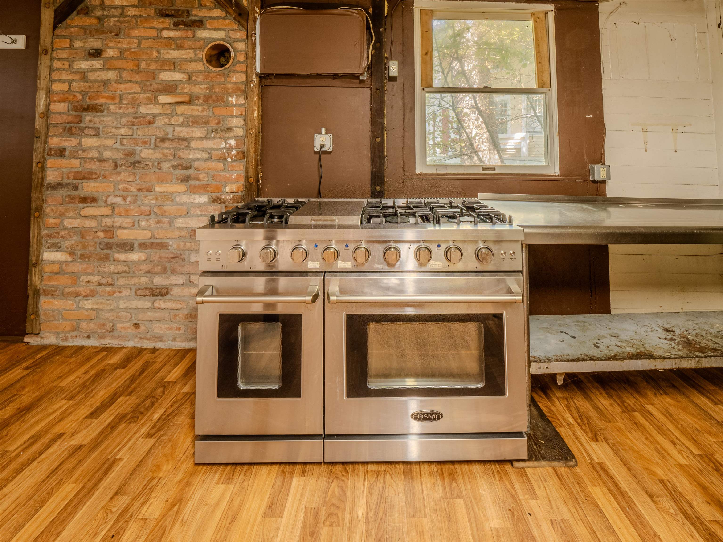11 On The Green Street Property Photo 36