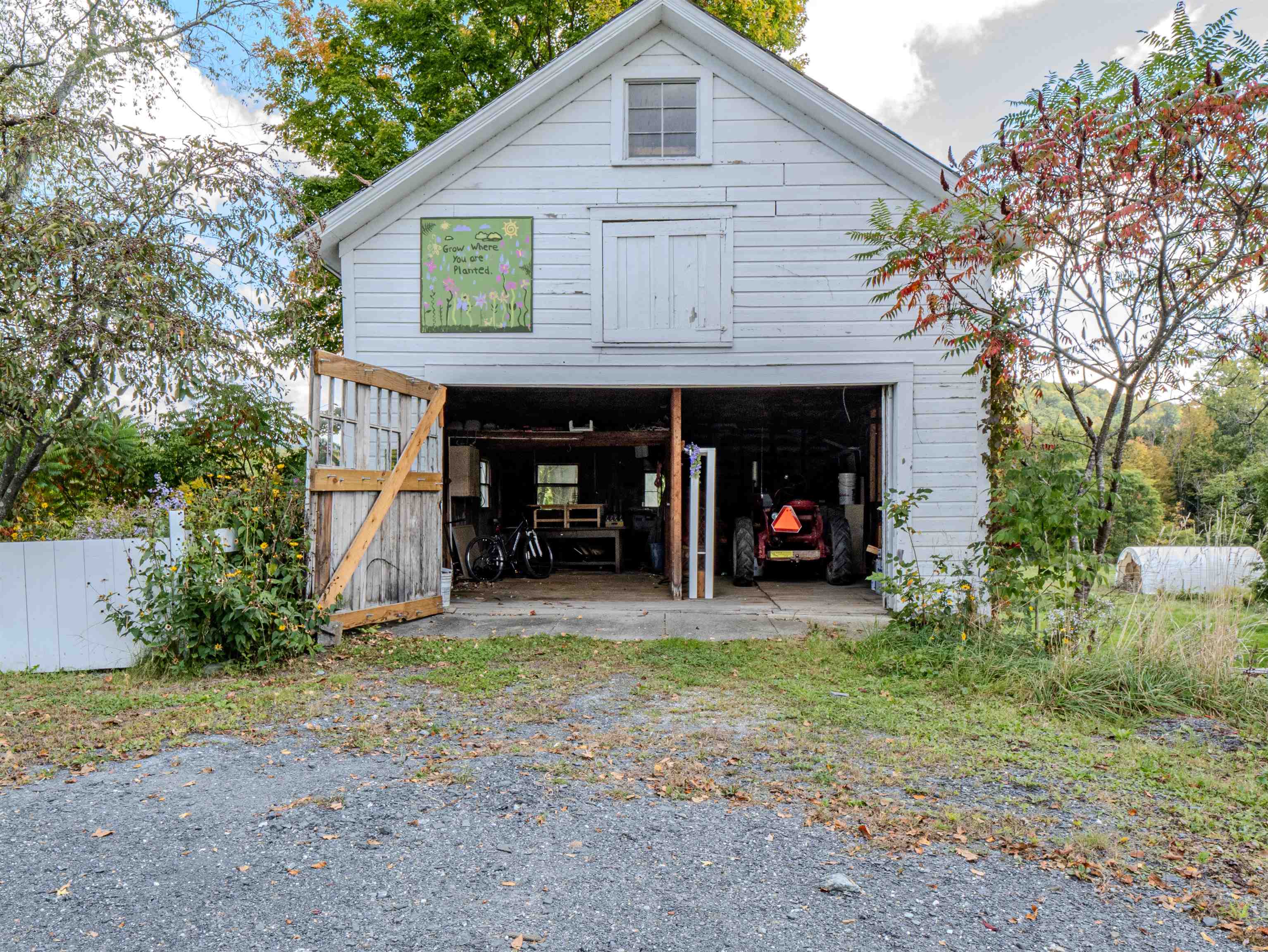 11 On The Green Street Property Photo 43