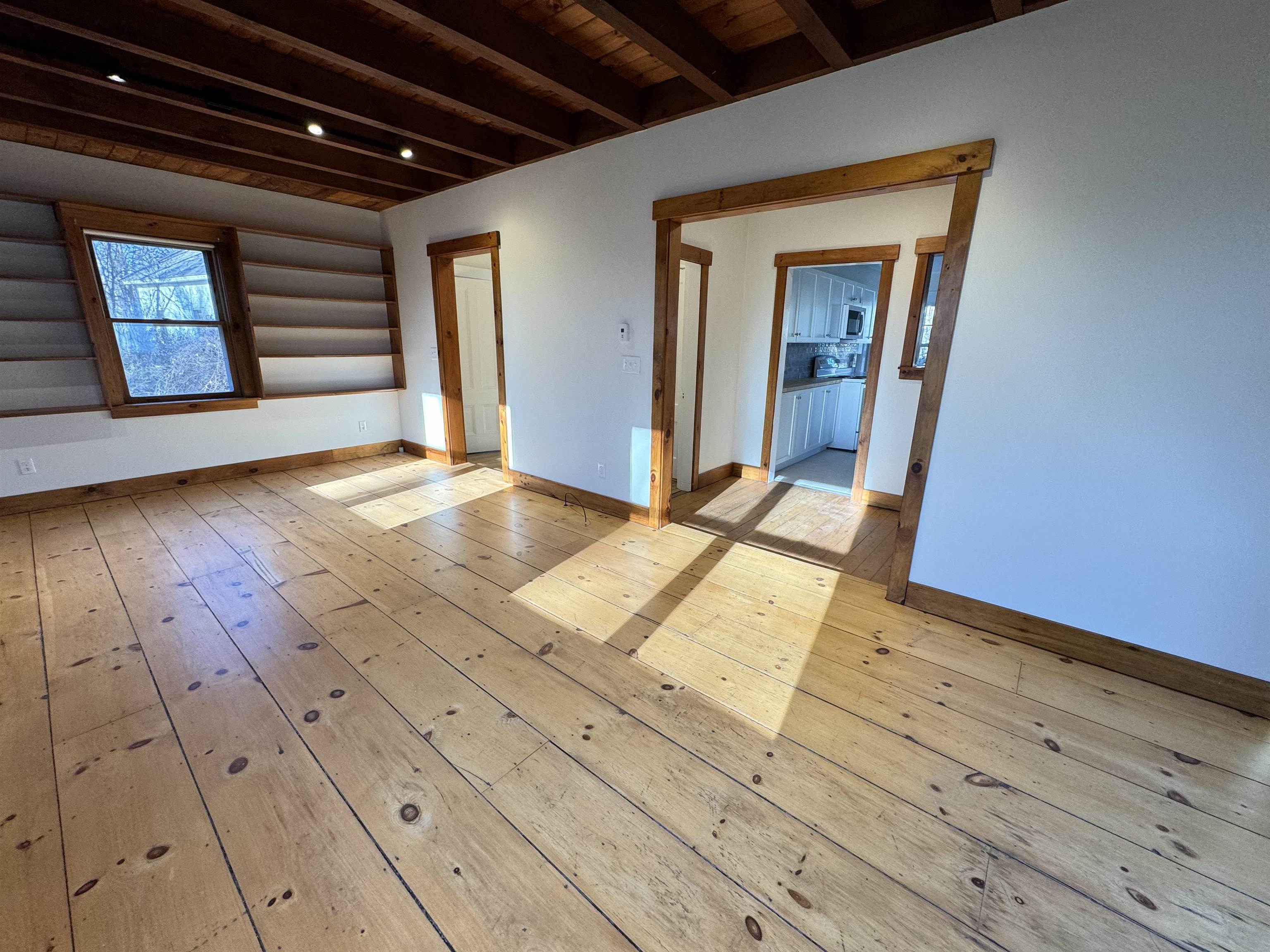 51 Cabot Lane Property Photo 8