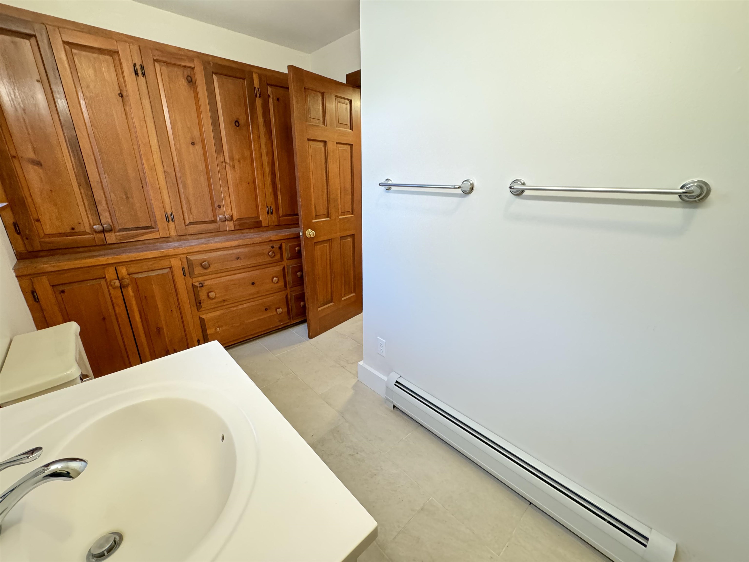 51 Cabot Lane Property Photo 13