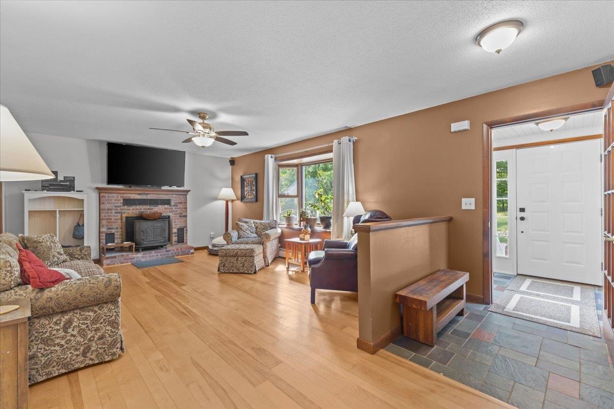 147 Browns Trace Property Photo 4