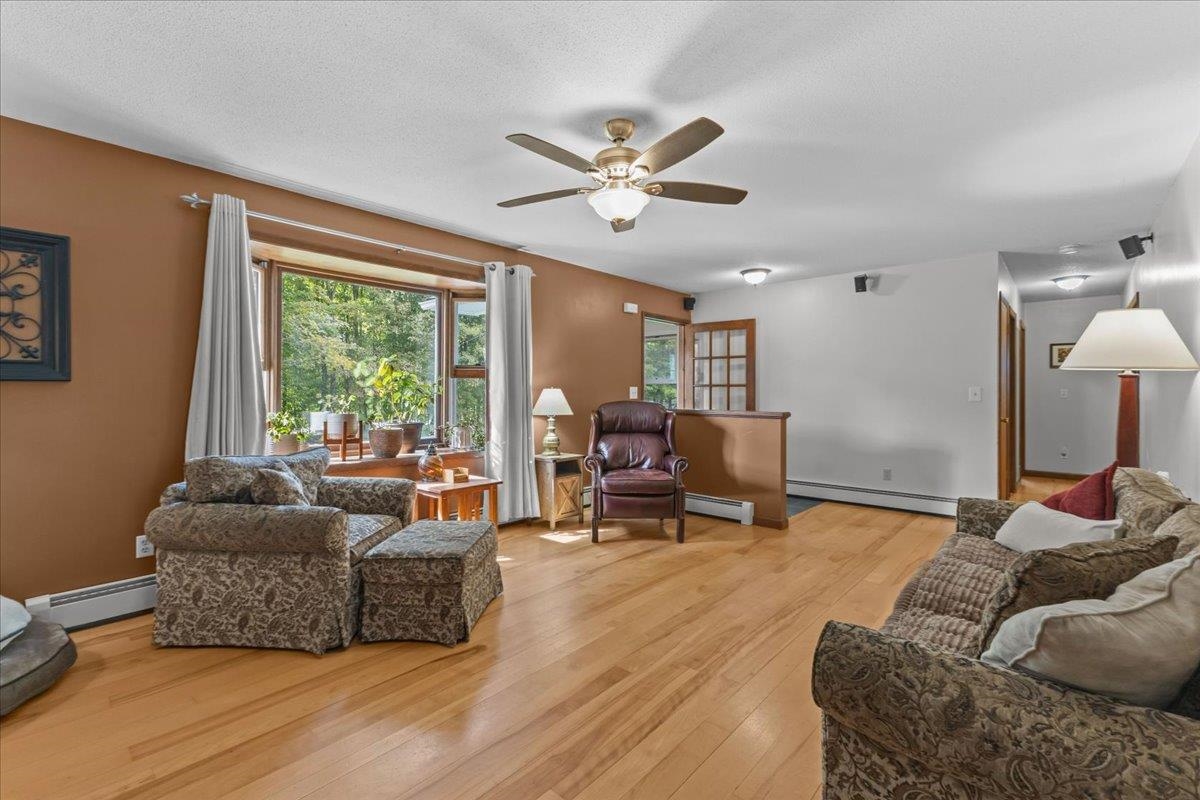 147 Browns Trace Property Photo 5