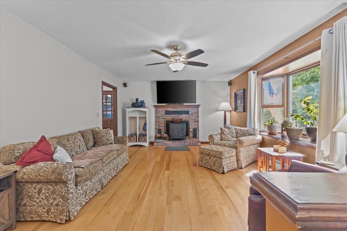 147 Browns Trace Property Photo 6