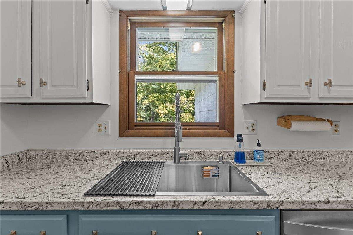 147 Browns Trace Property Photo 16