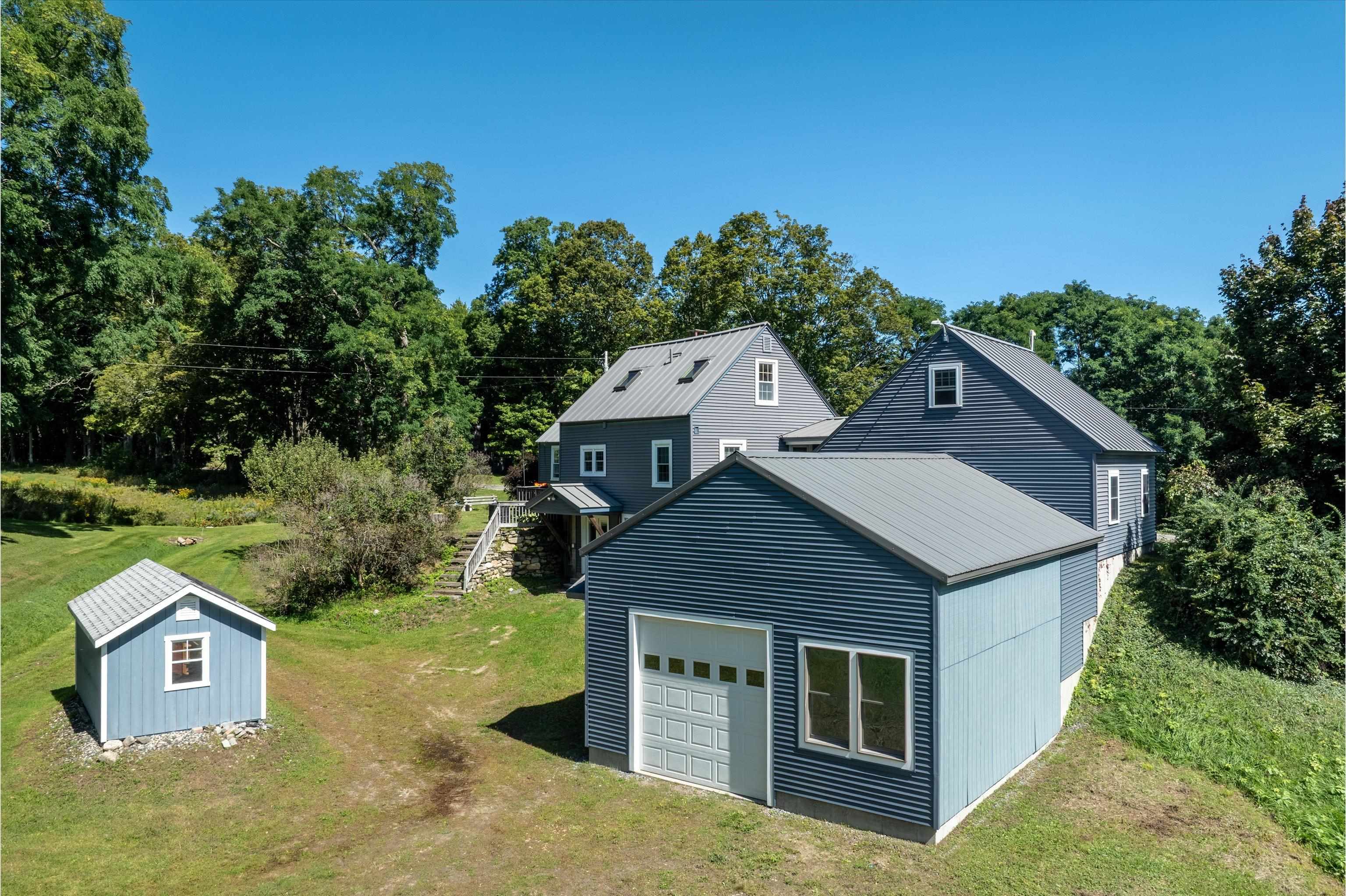 888 Skyline Drive Property Photo 6