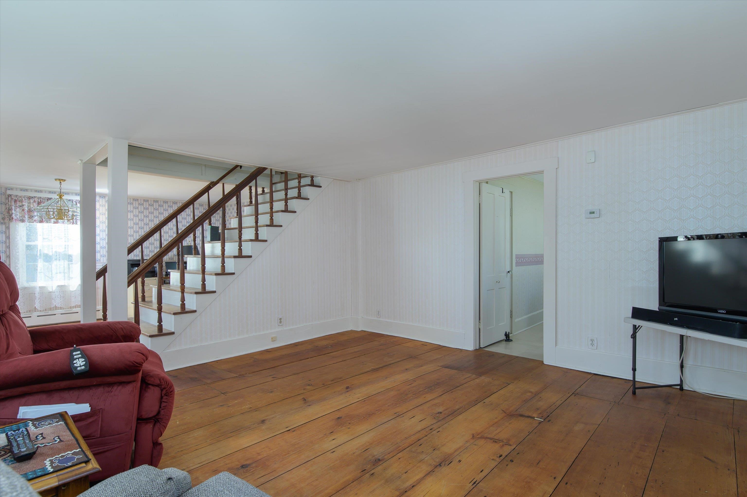 888 Skyline Drive Property Photo 24