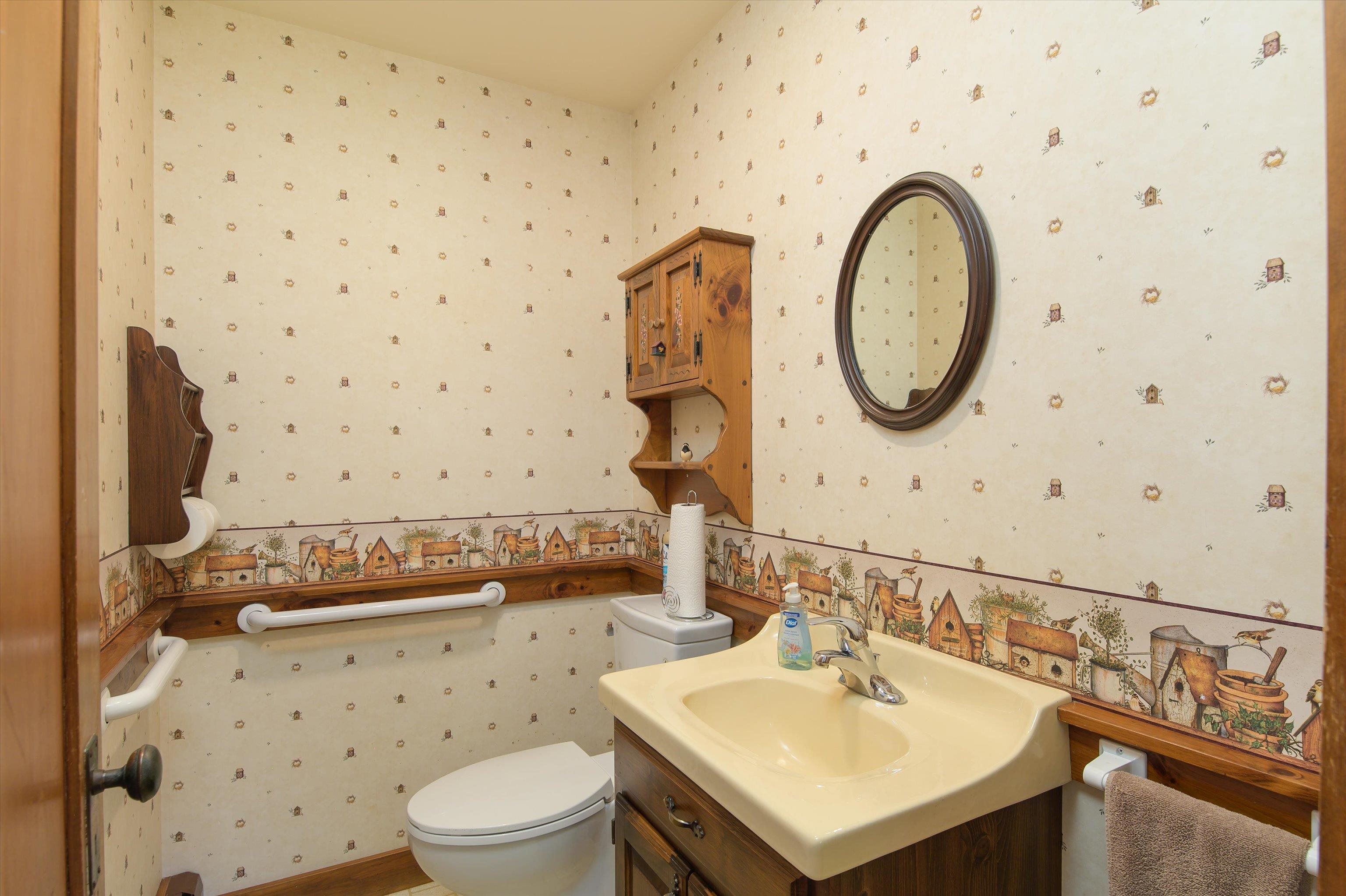 888 Skyline Drive Property Photo 41
