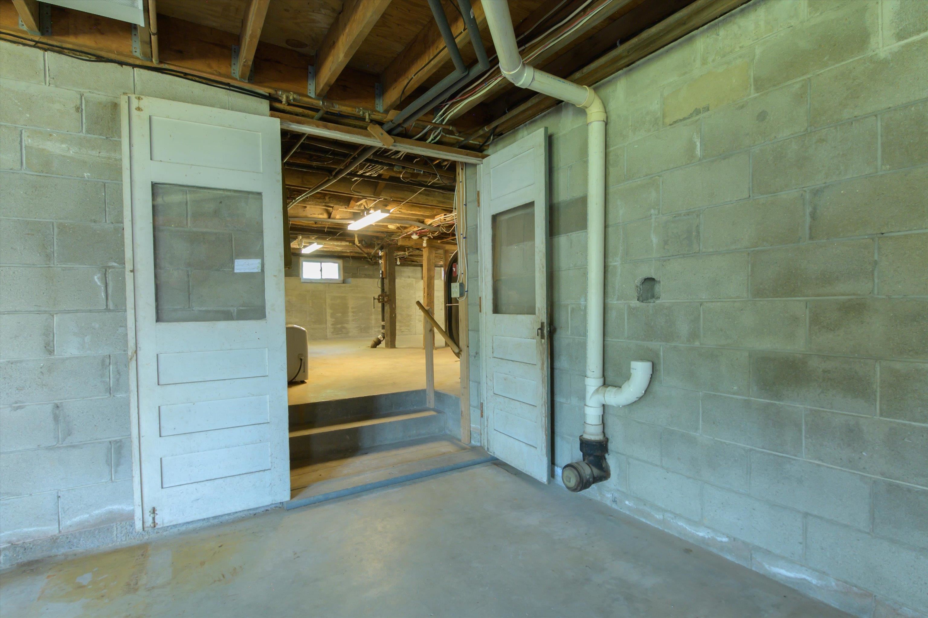 888 Skyline Drive Property Photo 46