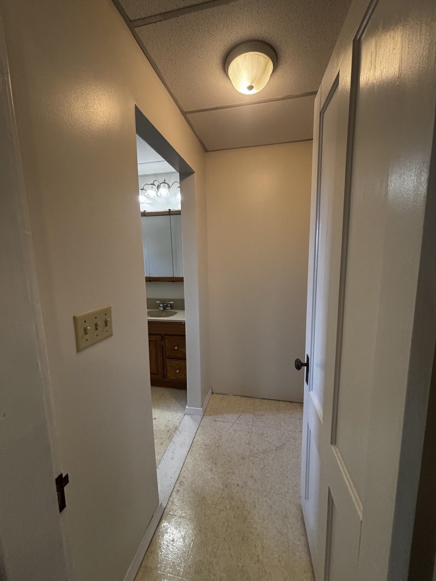 30 Messer Street Property Photo 16
