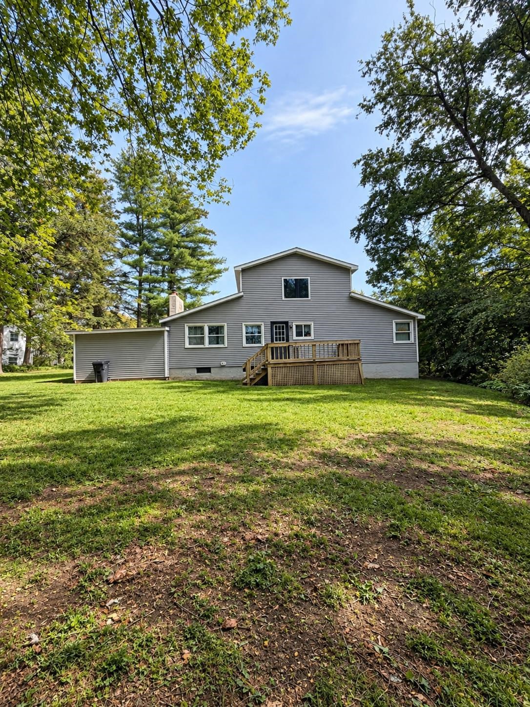 105 Oakwood Drive Property Photo 15