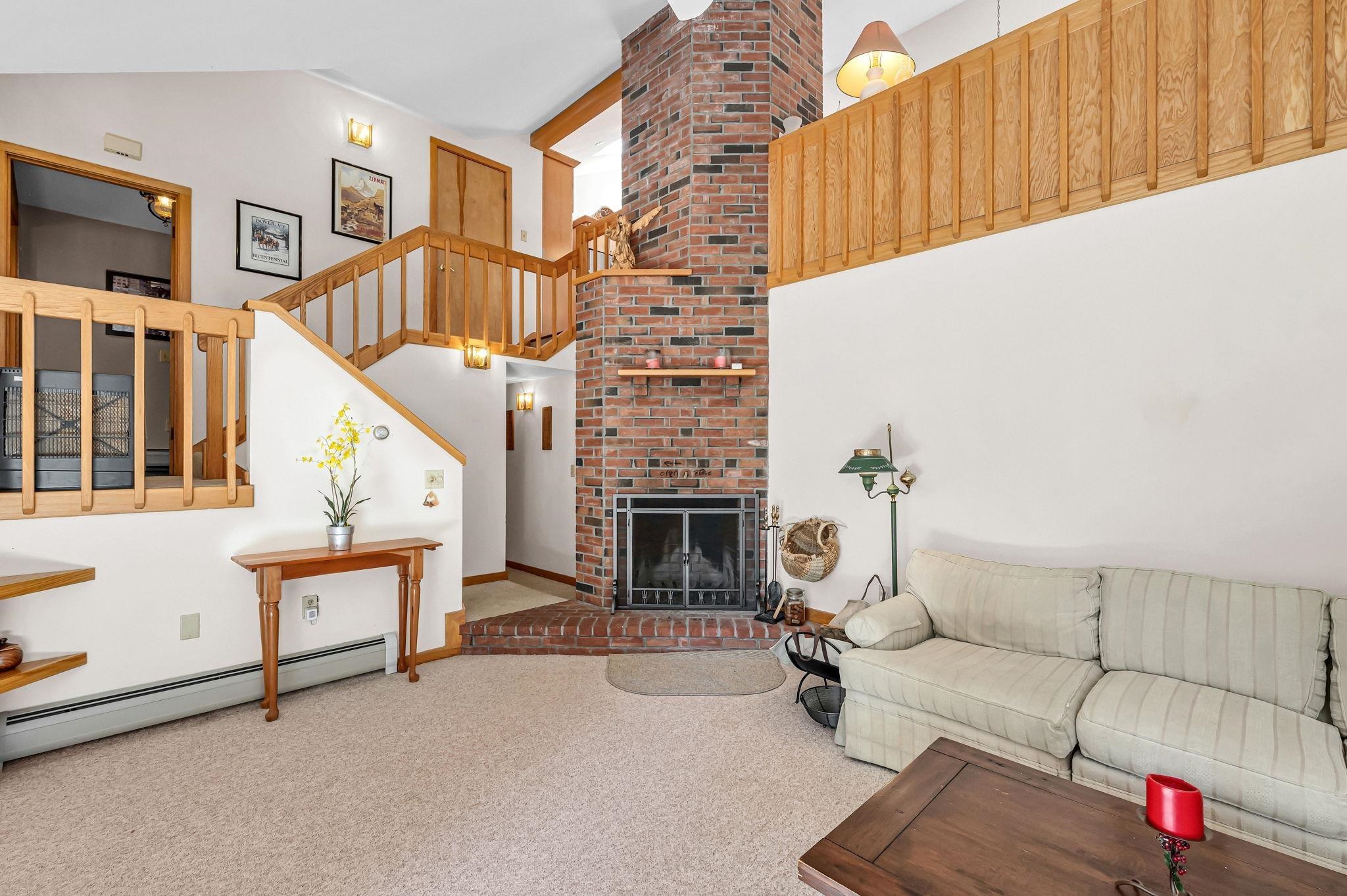 33 Carinthia Drive Property Photo 12