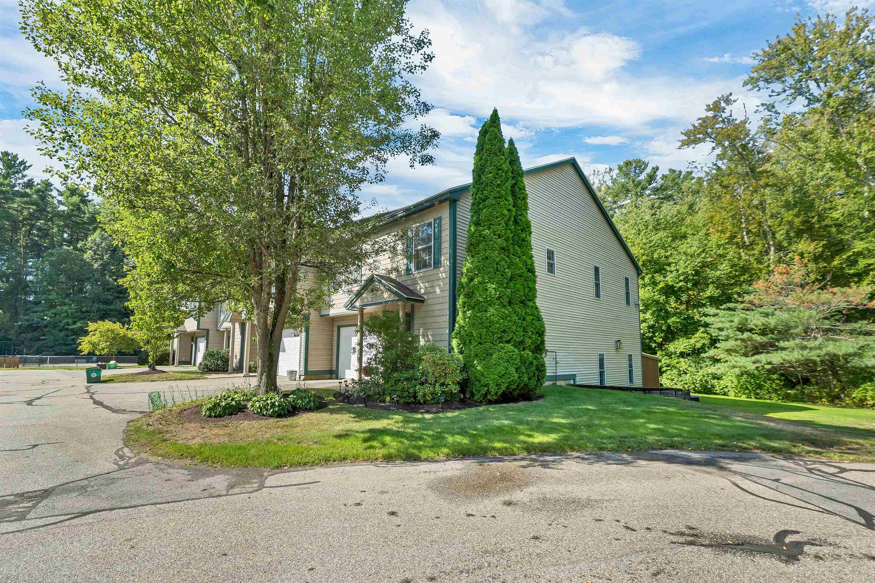 28 Deborah Lane Property Photo 39