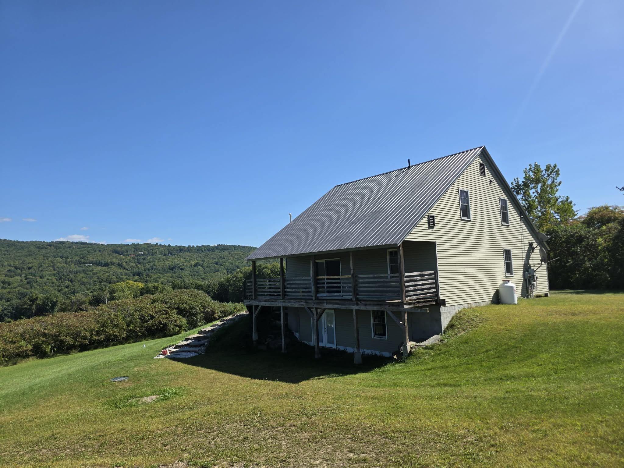 135 Winterbell Drive Property Photo 15