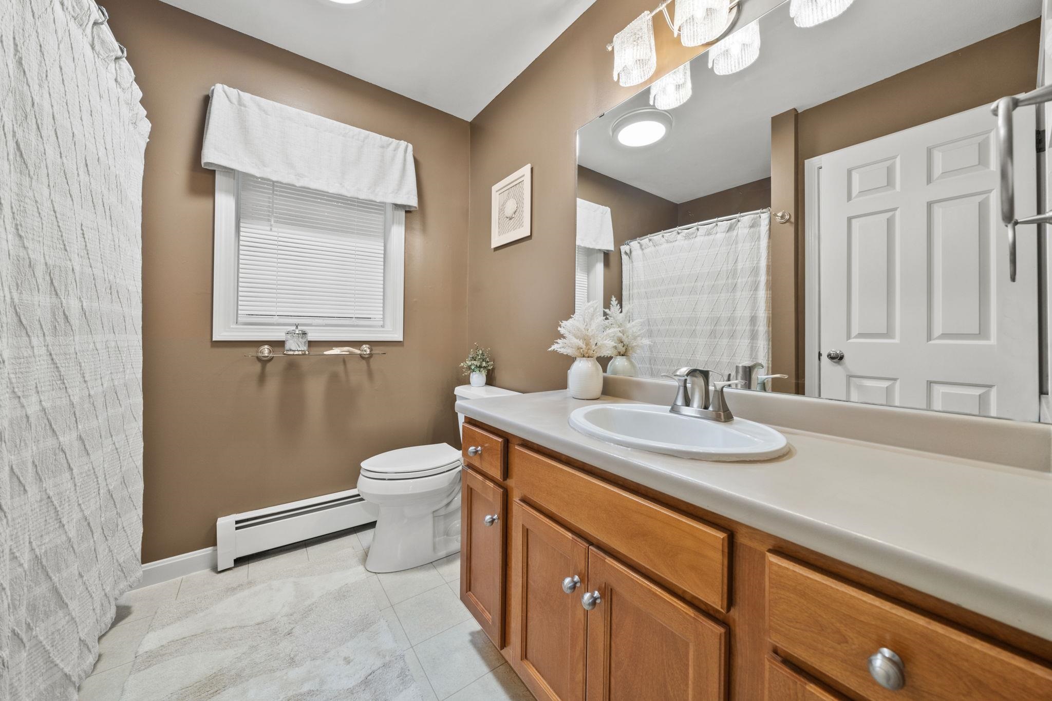 18 Quaker Lane Property Photo 18