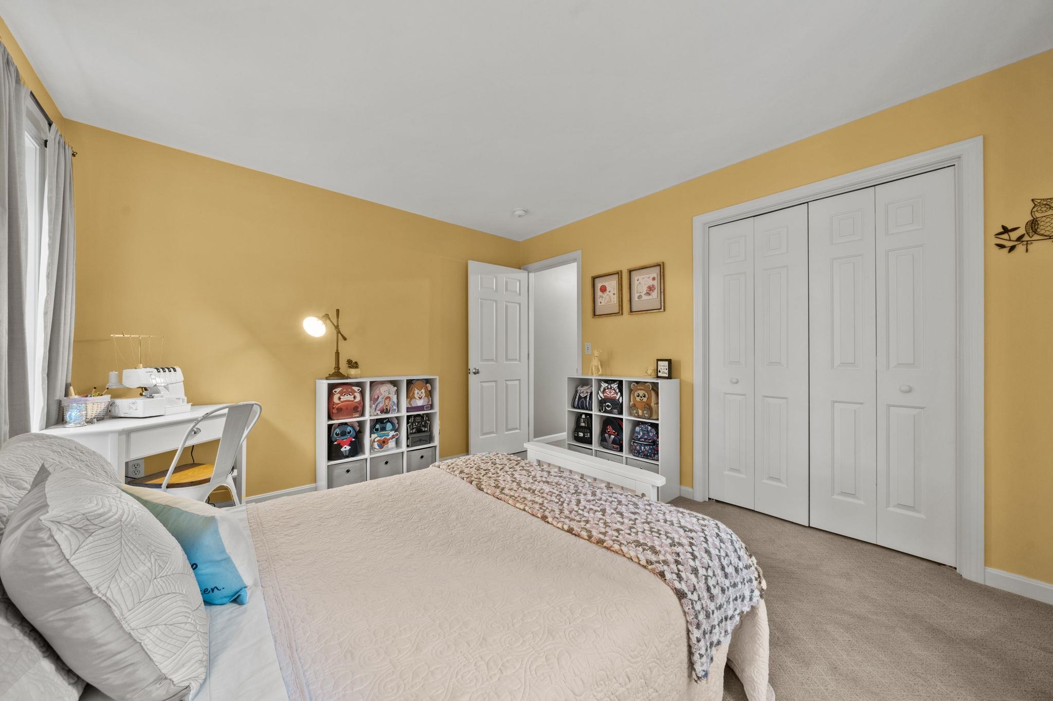 18 Quaker Lane Property Photo 22