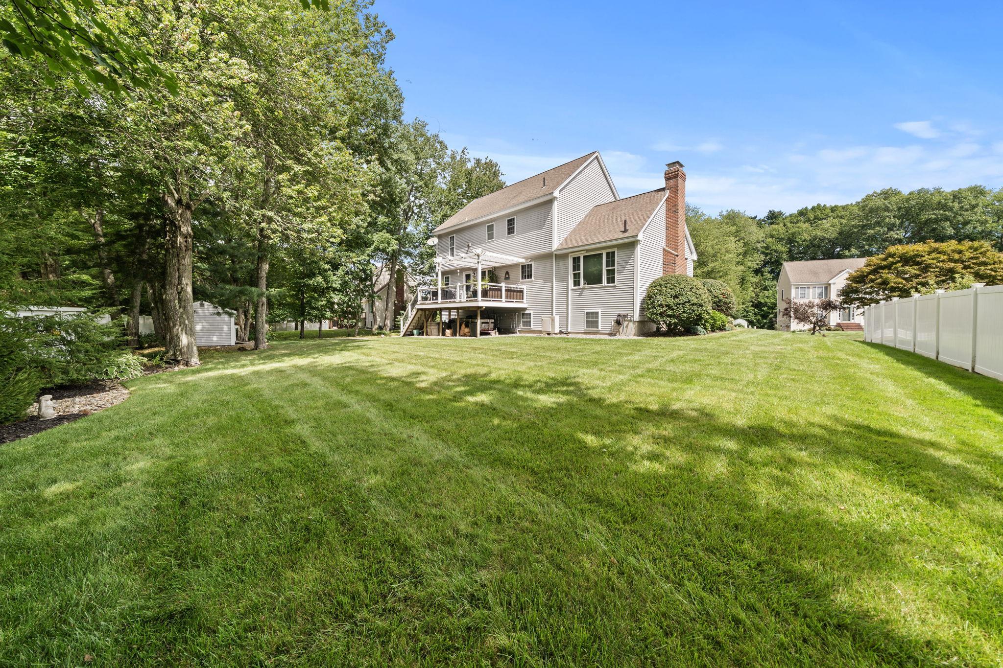 18 Quaker Lane Property Photo 36