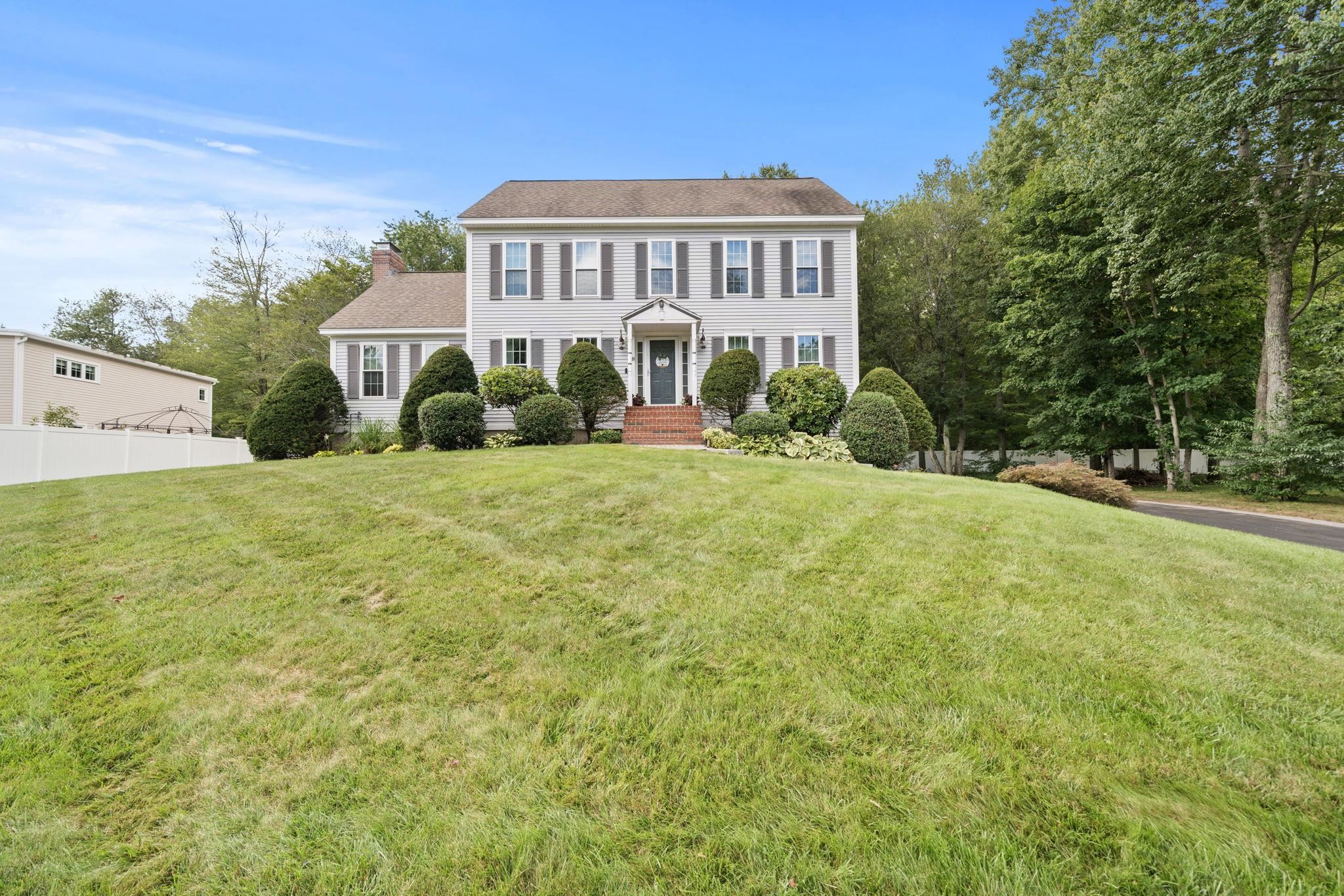 18 Quaker Lane Property Photo 45
