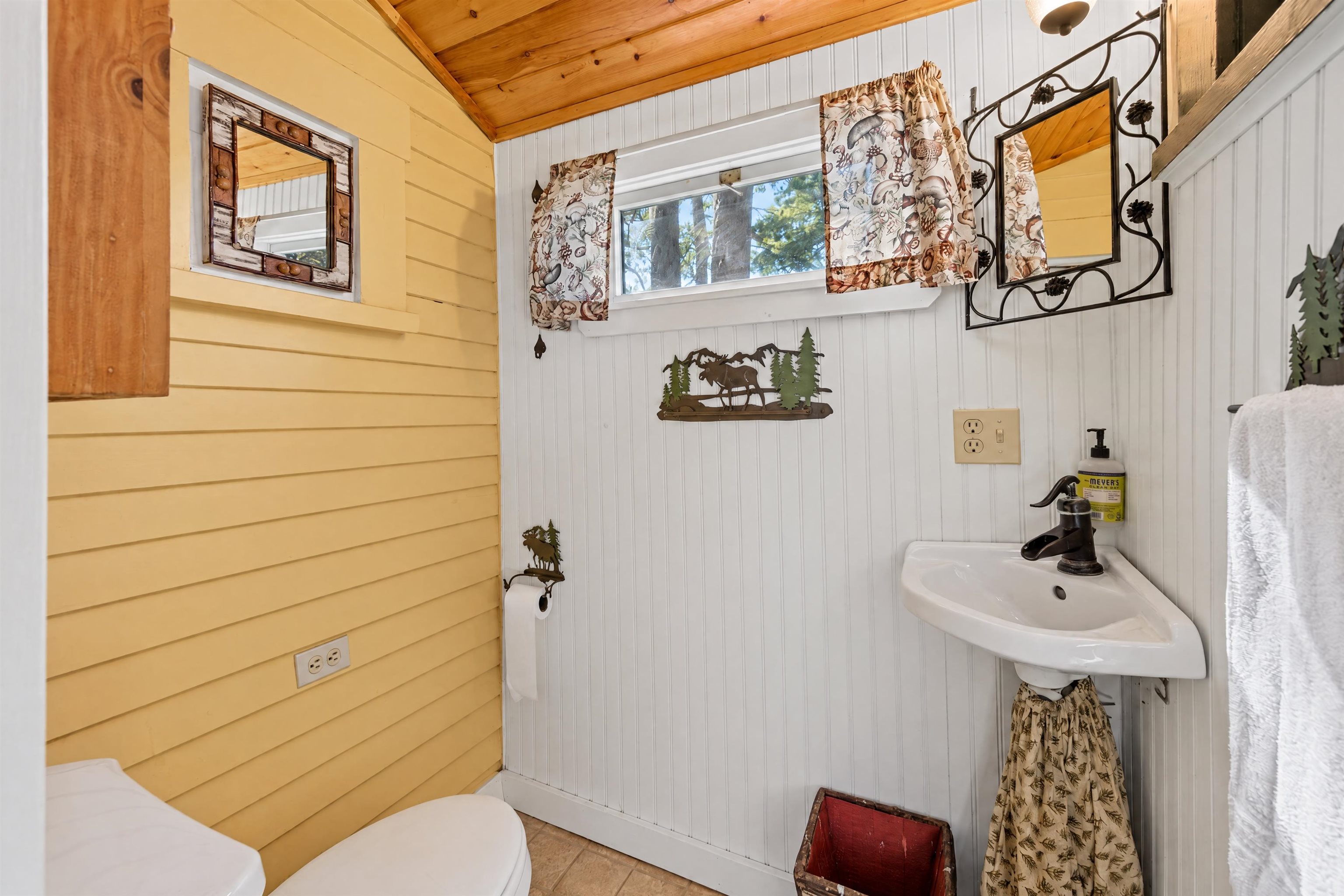 21 Clark Drive Property Photo 23