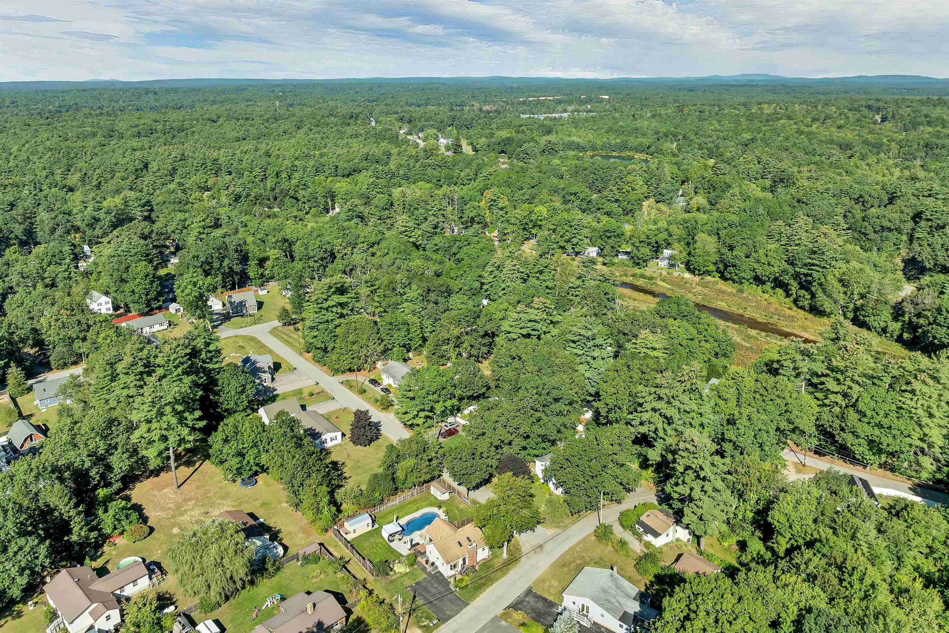 8 Riverside Drive Property Photo 37