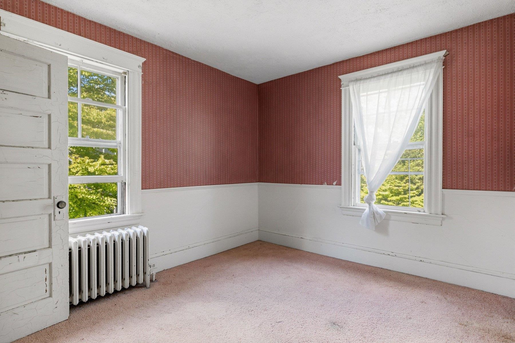 383 Miller Avenue Property Photo 36