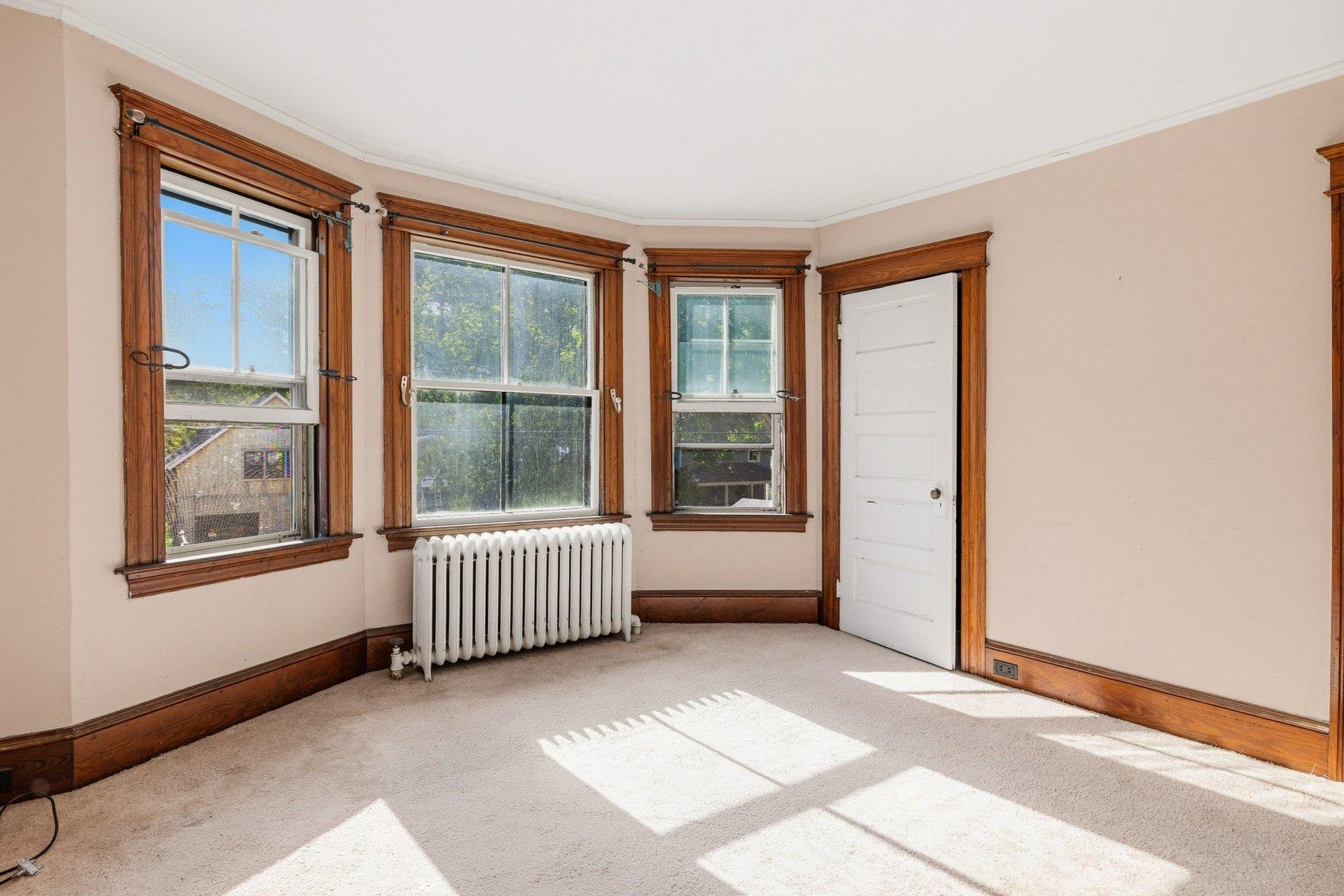 383 Miller Avenue Property Photo 44
