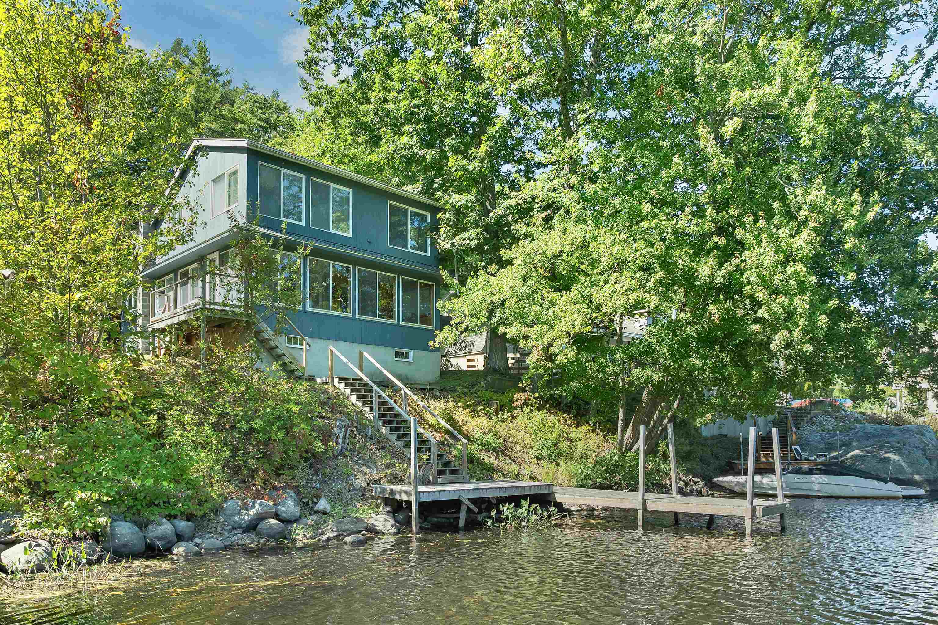 37 Riverlake Street Property Photo 1
