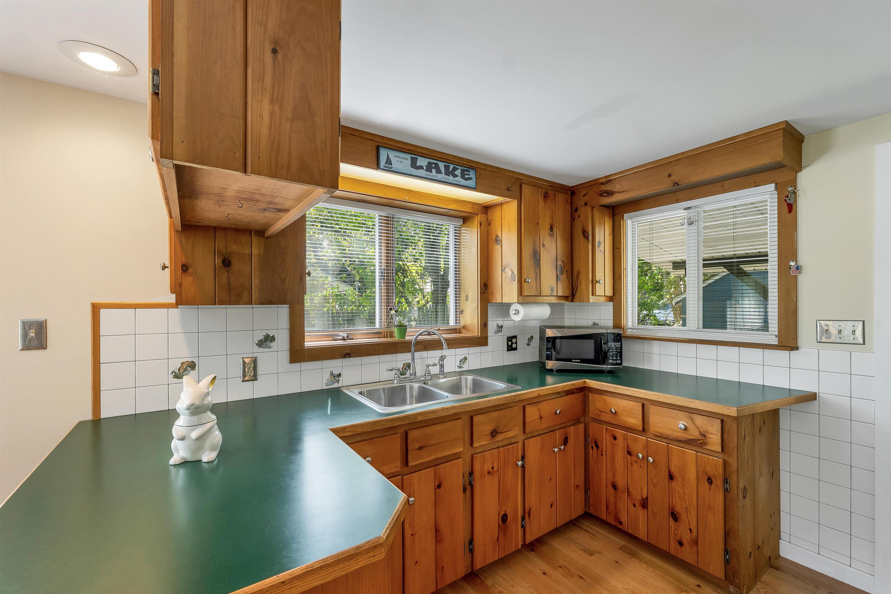 37 Riverlake Street Property Photo 15