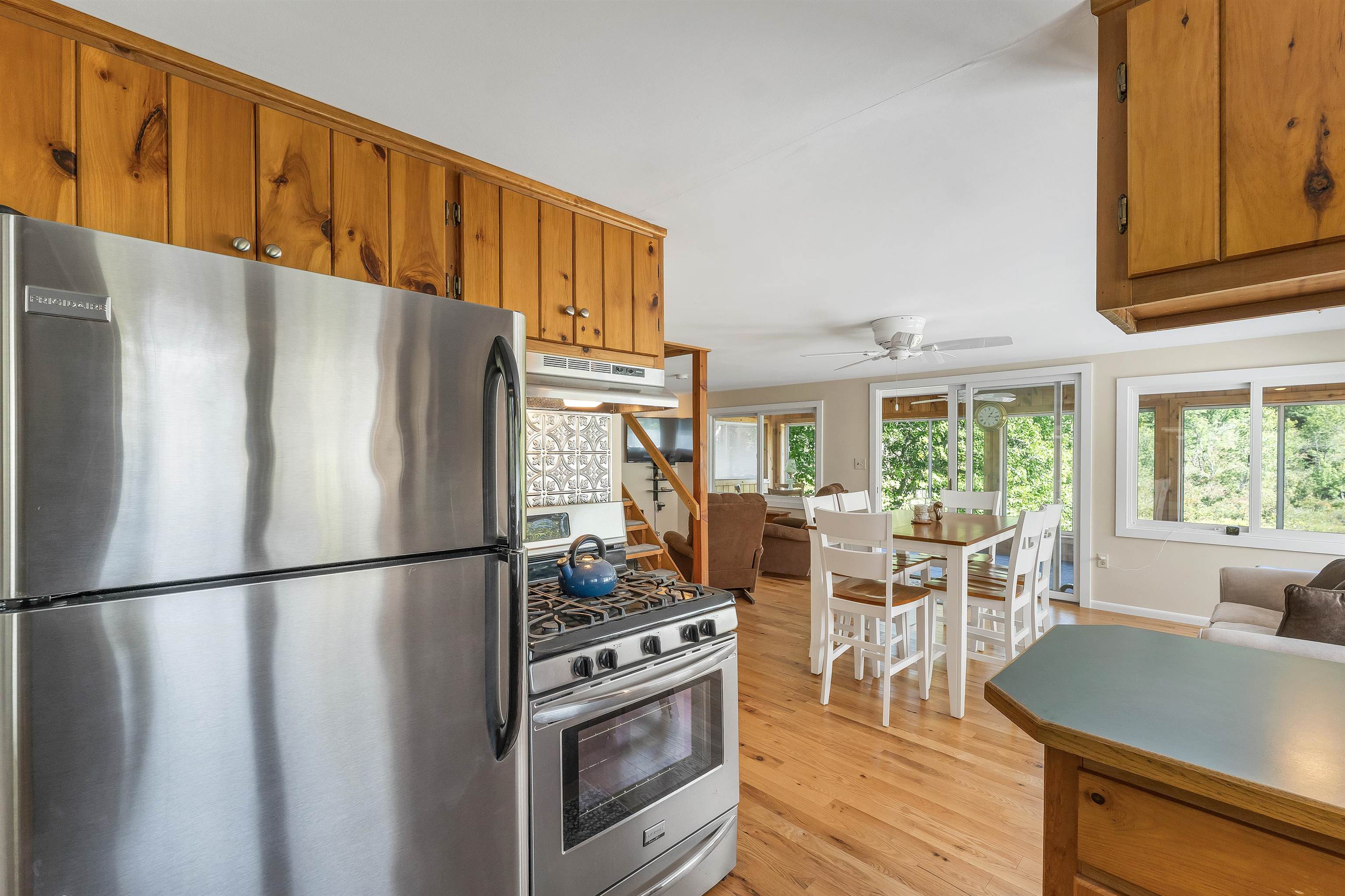 37 Riverlake Street Property Photo 17
