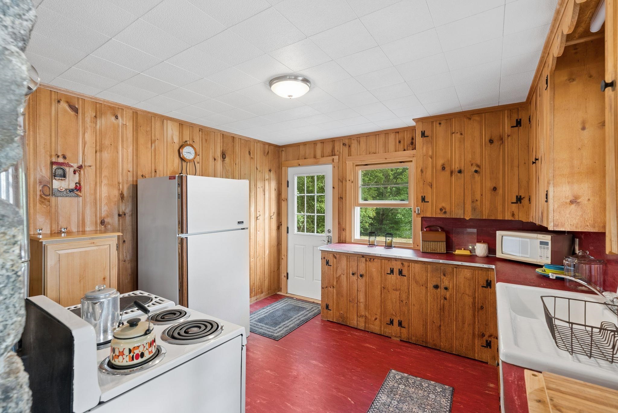 20 Mcclintock Road Property Photo 22