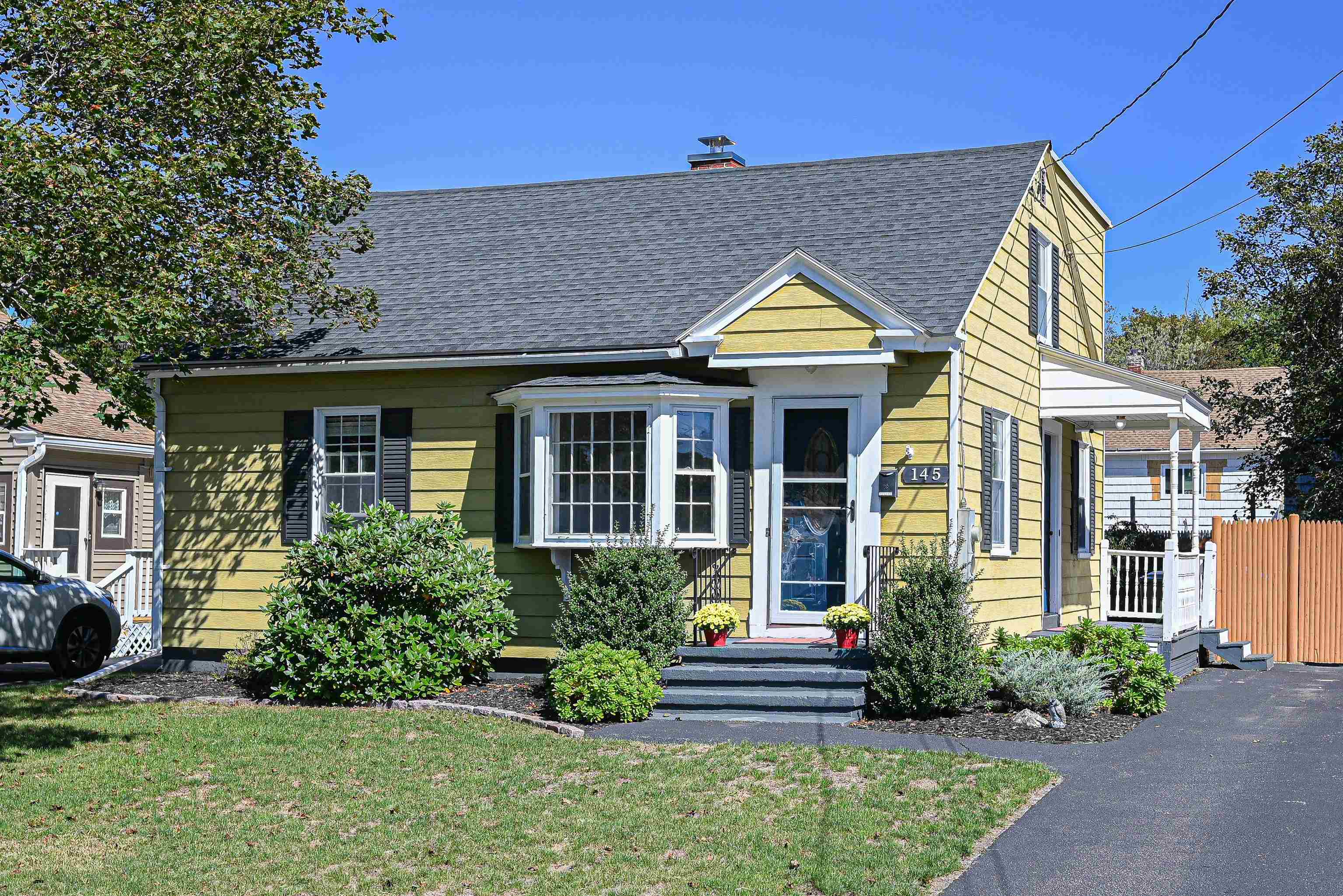 145 Knowlton Street Property Photo 1