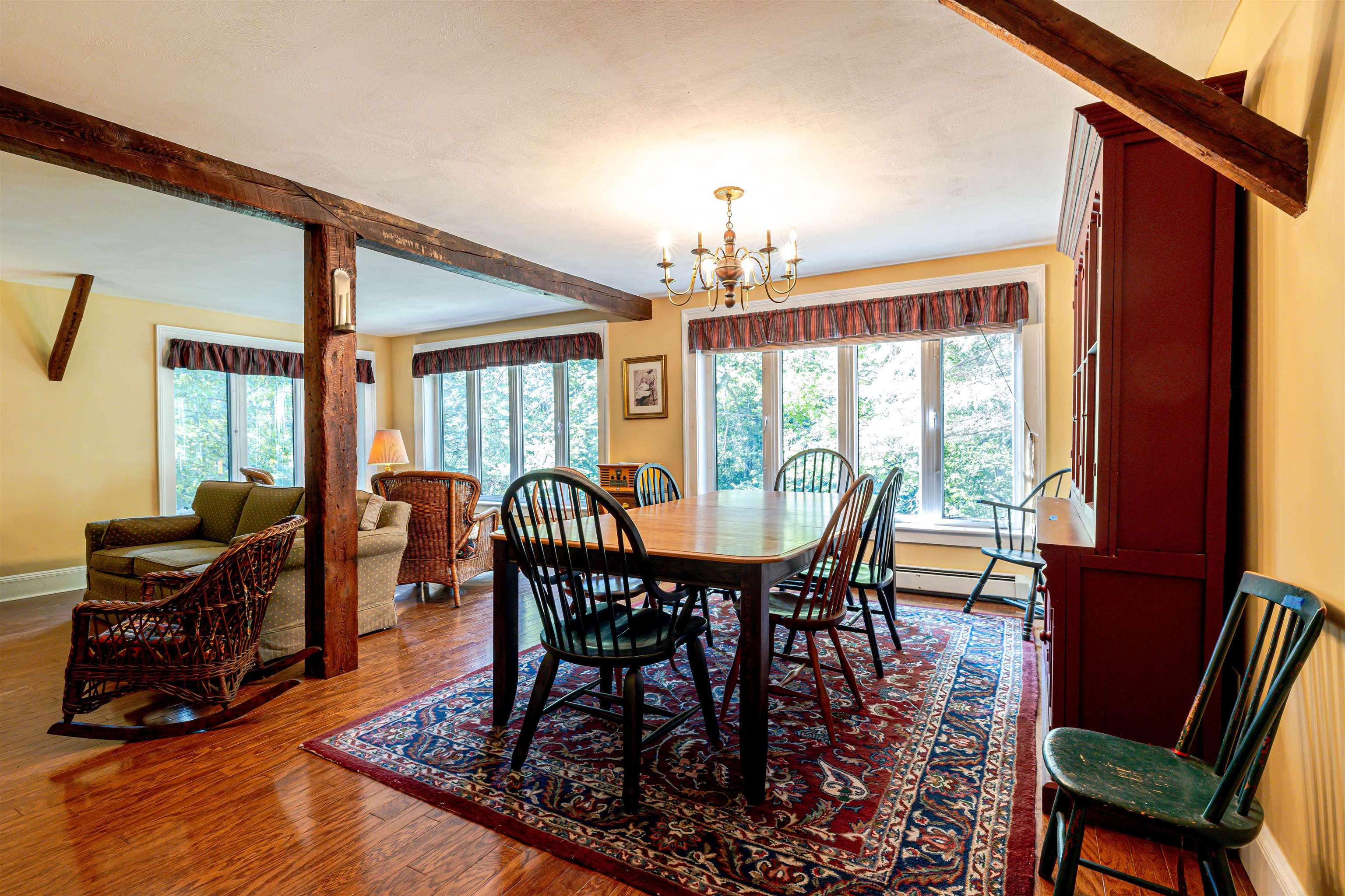 337 Main Street Property Photo 6