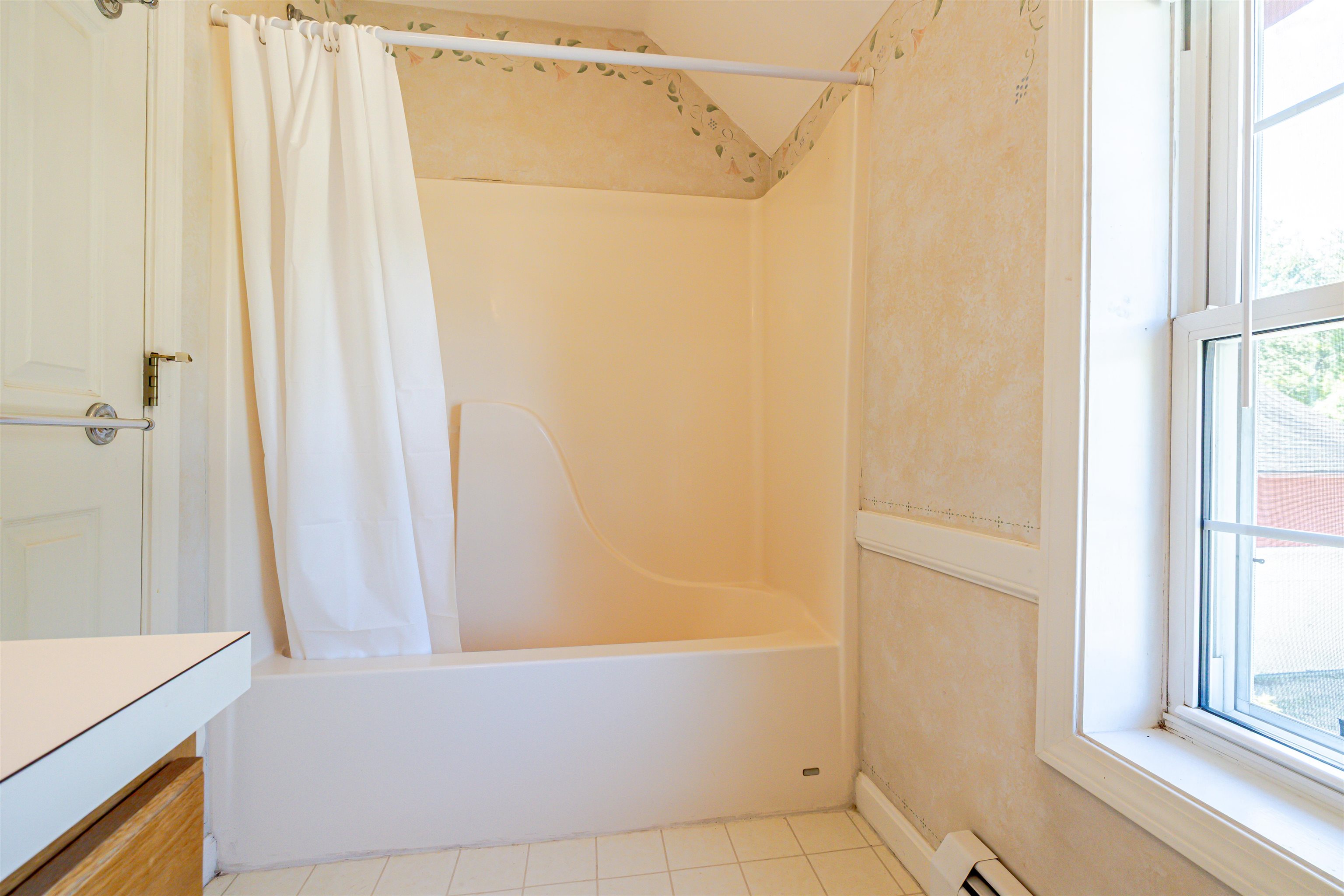 337 Main Street Property Photo 44
