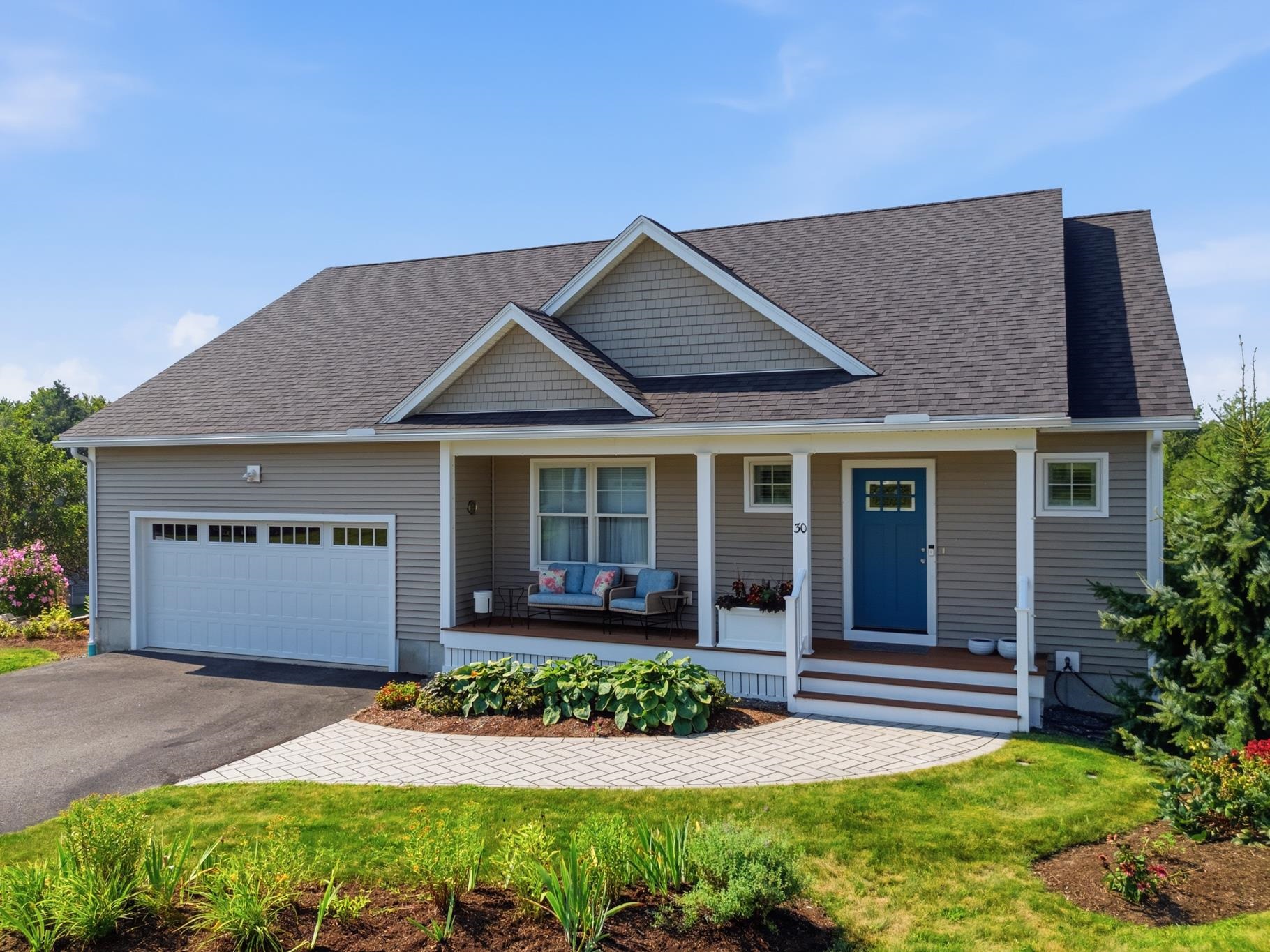30 Apple Way Property Photo 2