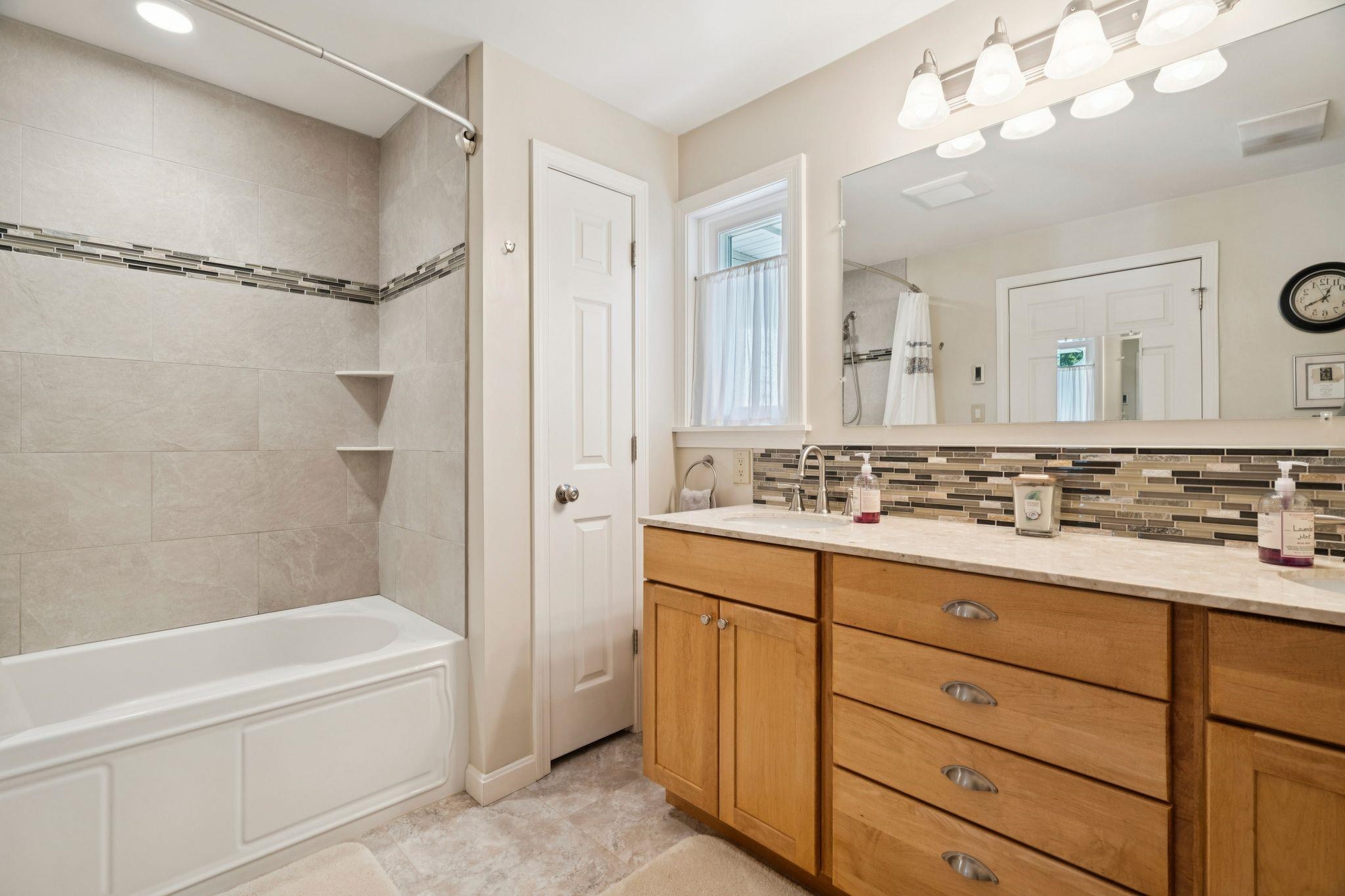 18 Kyle Drive Property Photo 29
