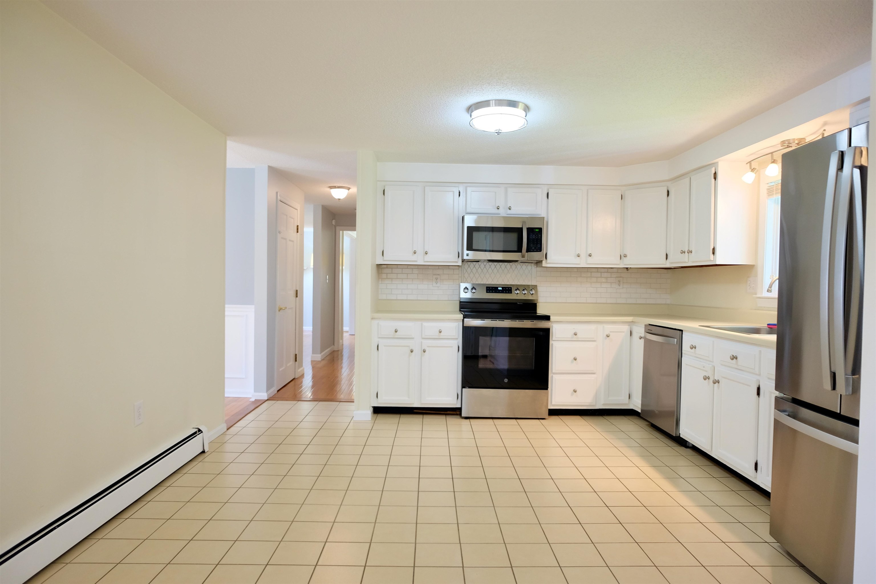 3 New Castle Street Property Photo 6