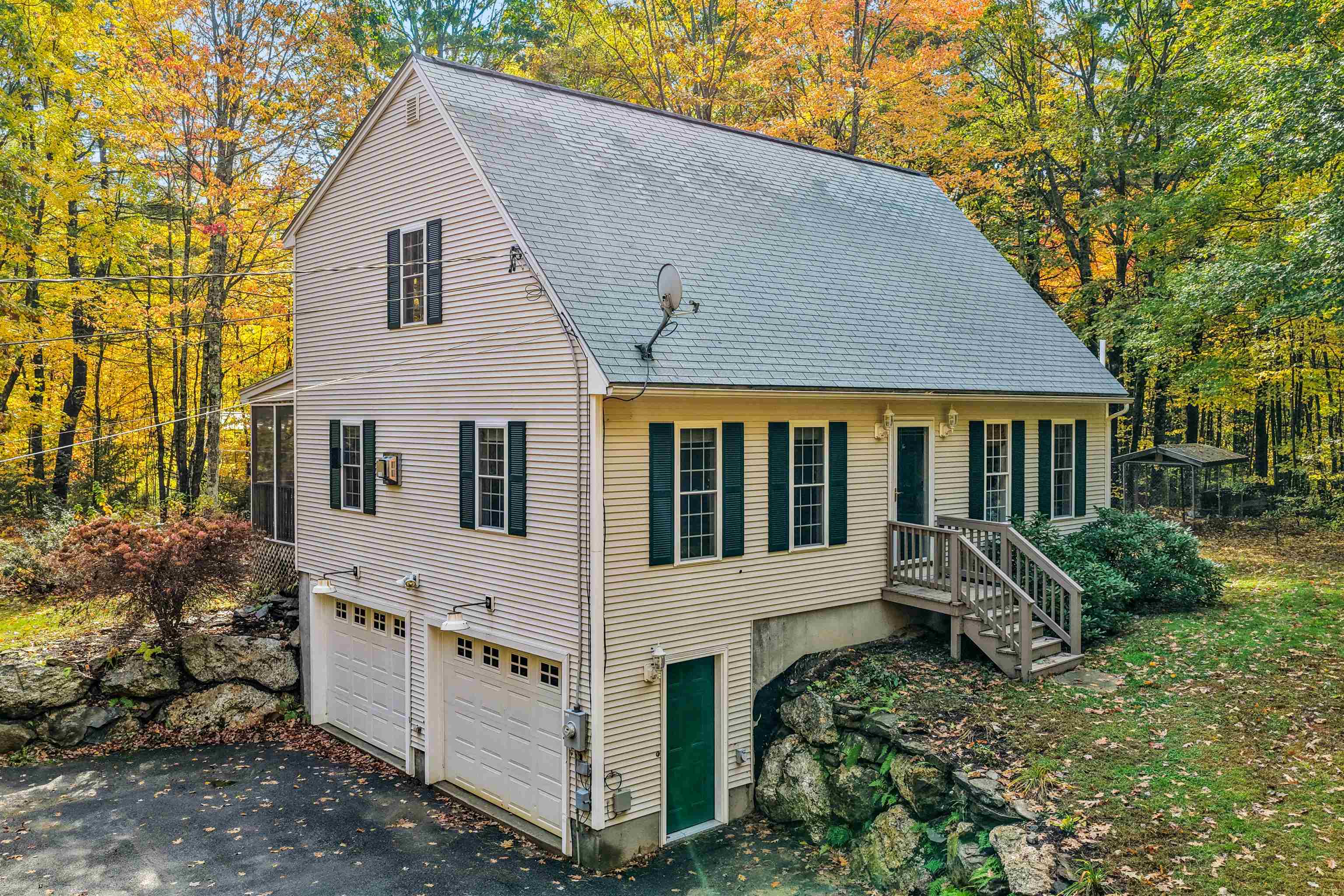9 Perry Road Property Photo 1