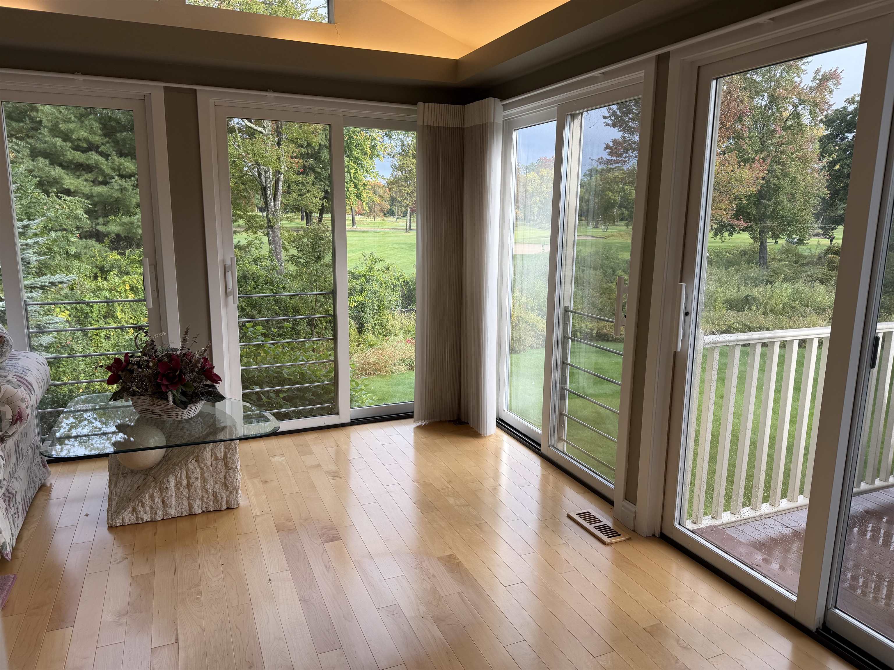 43 Pebble Beach Drive Property Photo 12