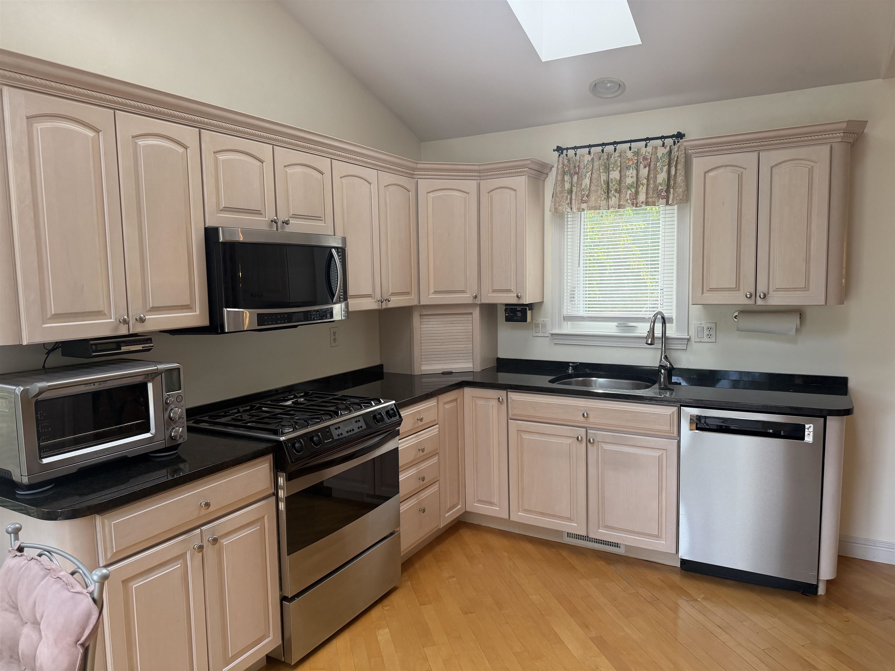 43 Pebble Beach Drive Property Photo 14