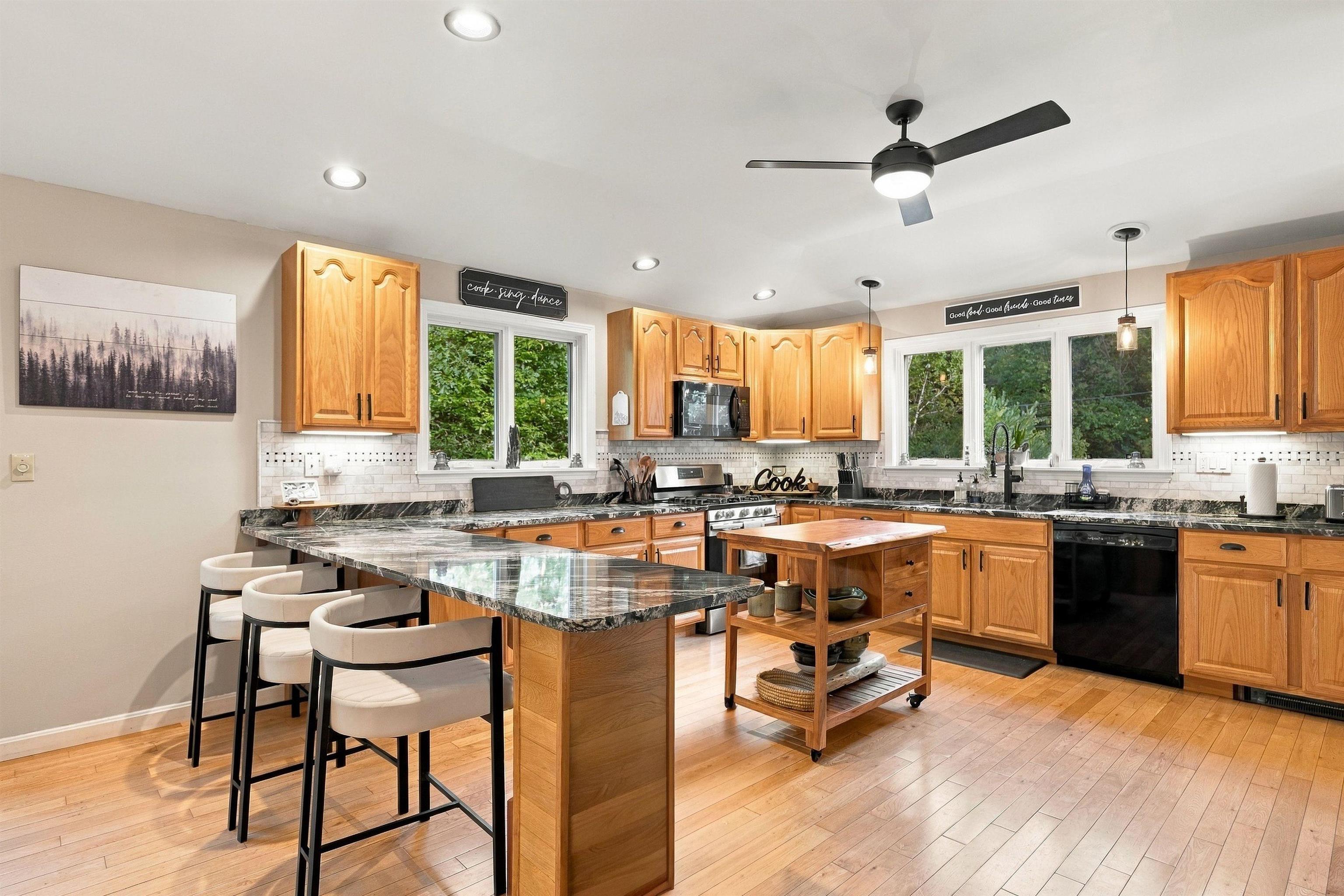 36 Weston Woods Circle Property Photo 14