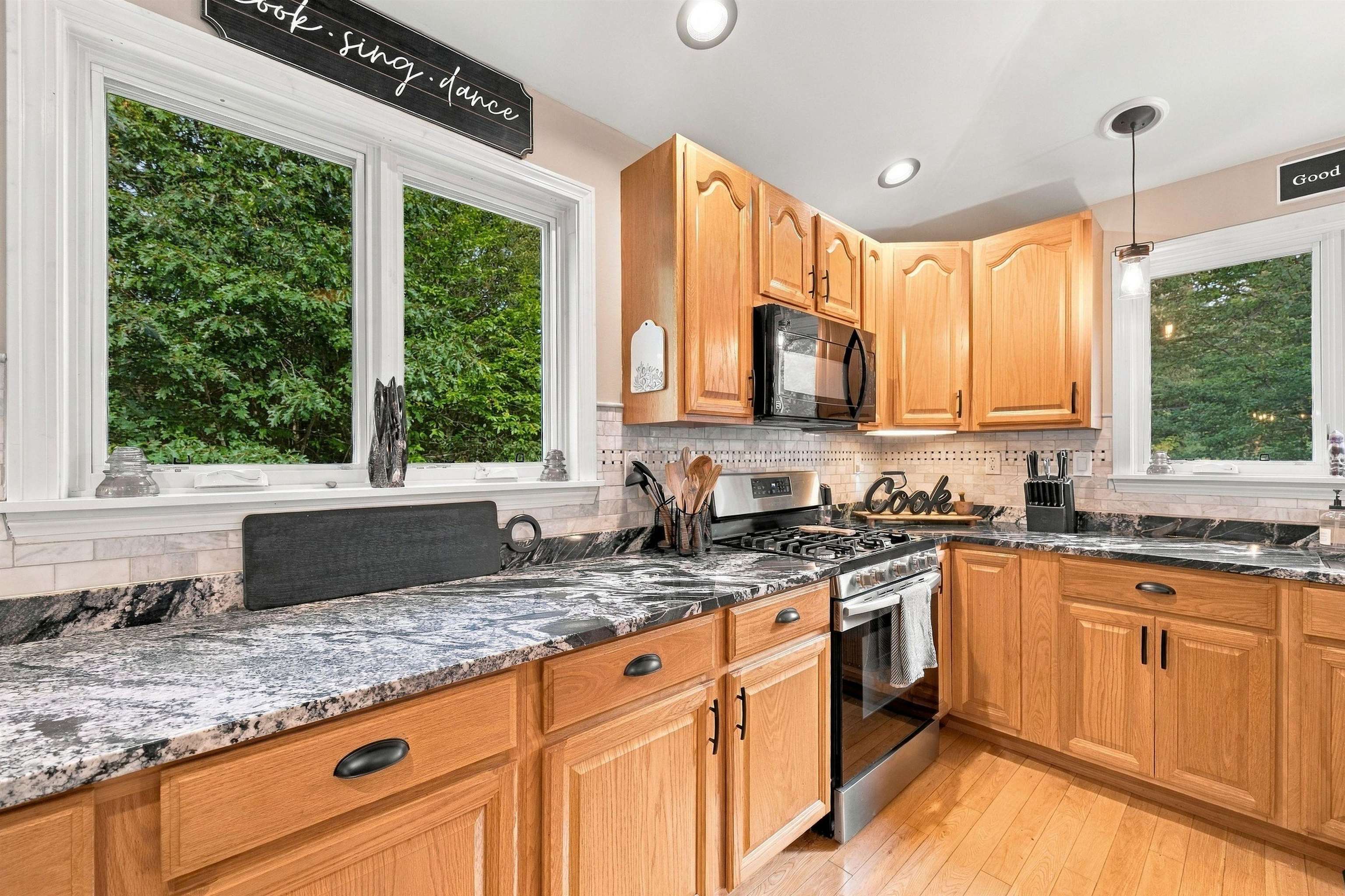 36 Weston Woods Circle Property Photo 17