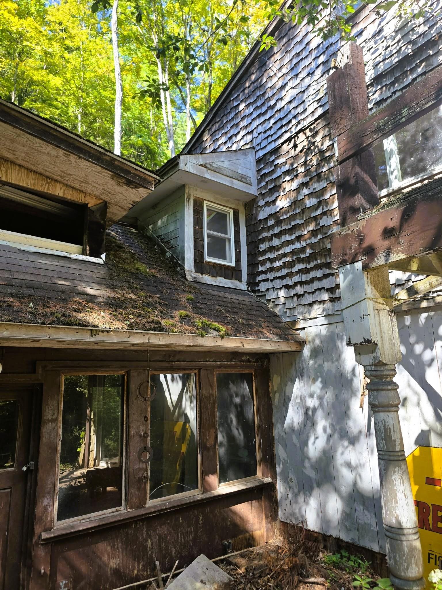 1107 Broad Brook Road Property Photo 4