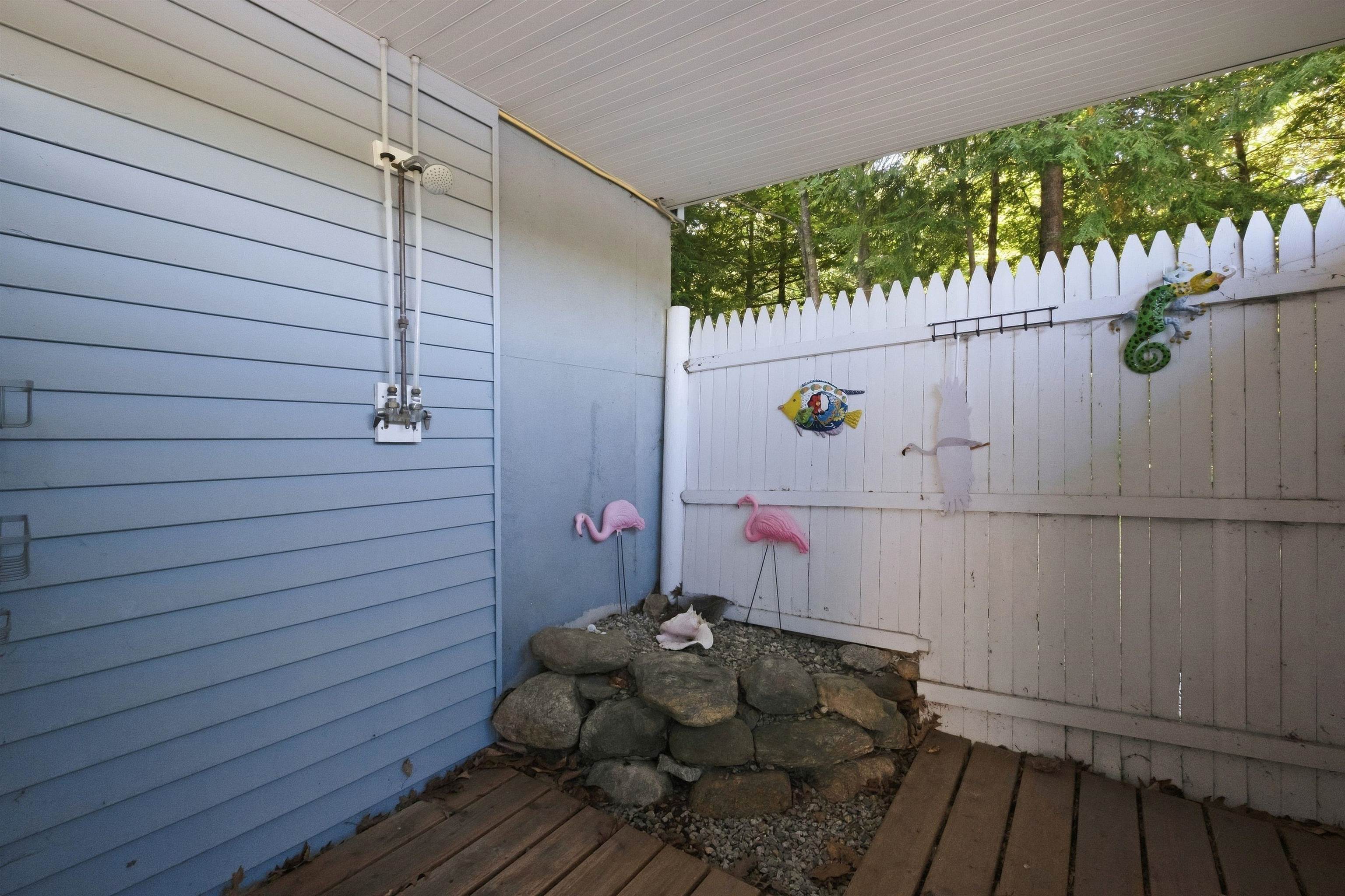 212 Varney Road Property Photo 32