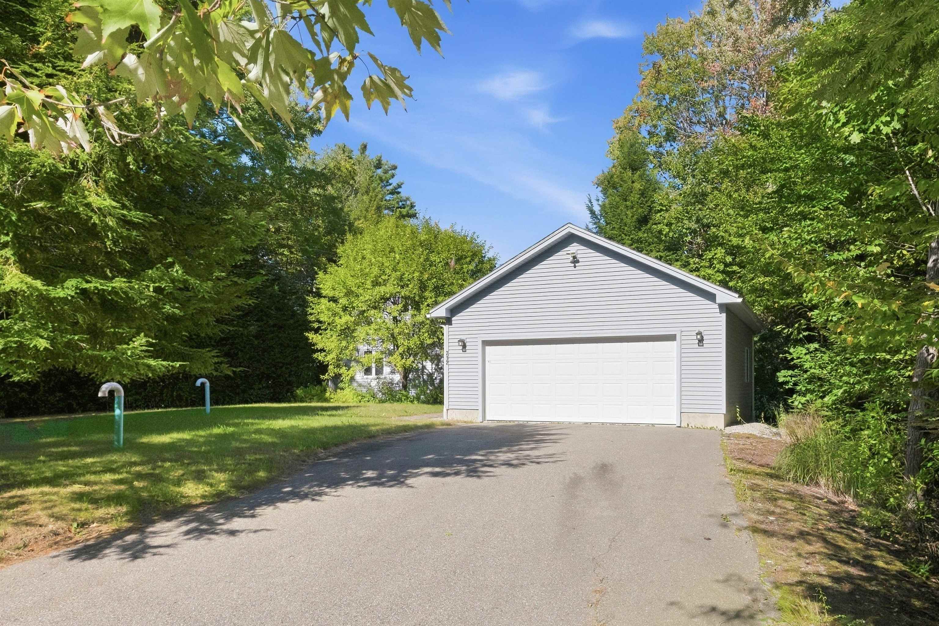 212 Varney Road Property Photo 35