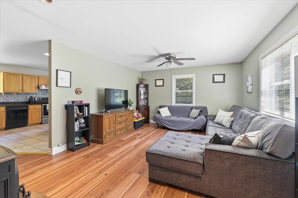 449 Woods Road Property Photo 7