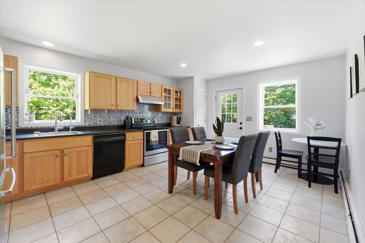 449 Woods Road Property Photo 11